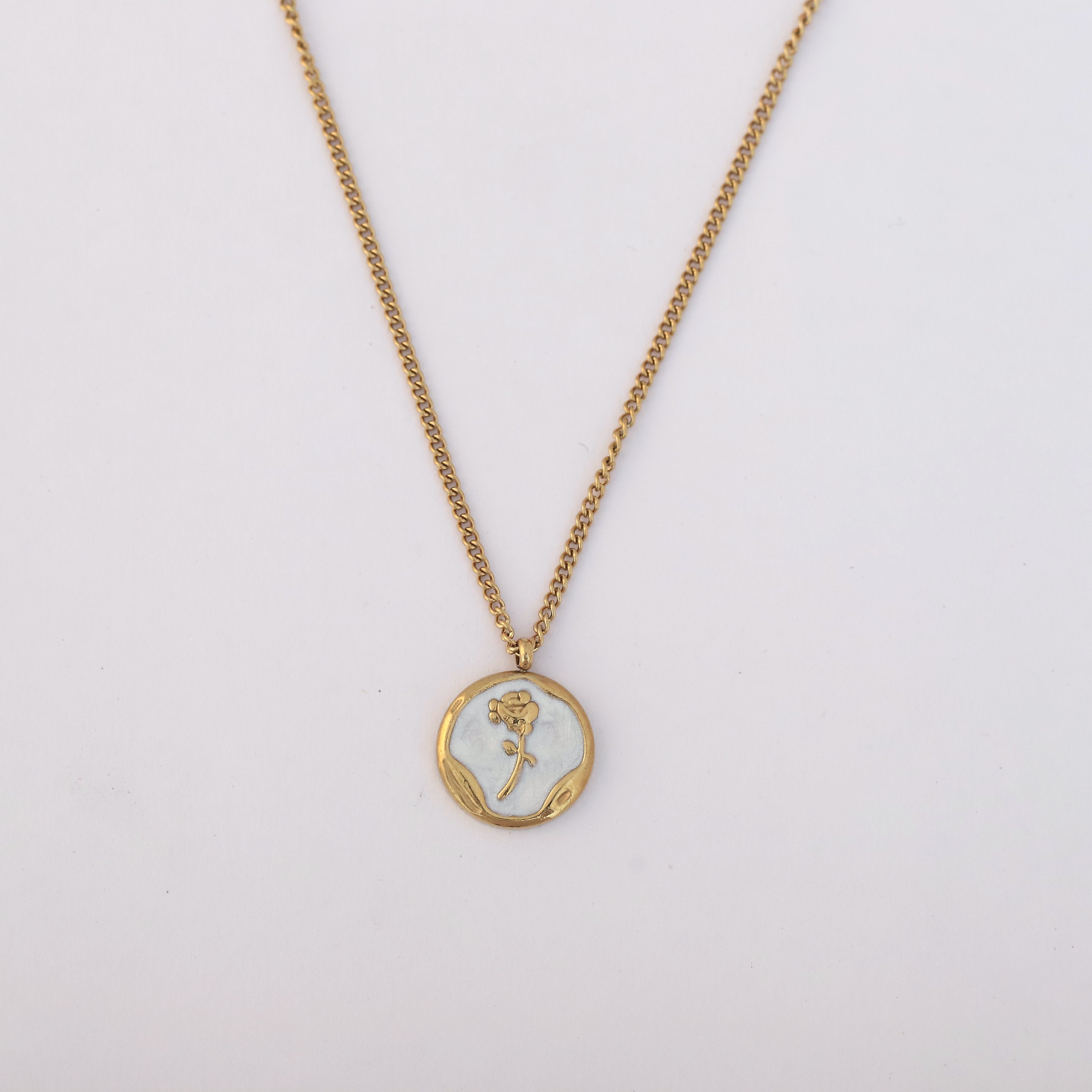 Rose Charm Chain Gold Plated – Single Layer, Anti-Tarnish, Waterproof, Minimalist Style (GOLD)