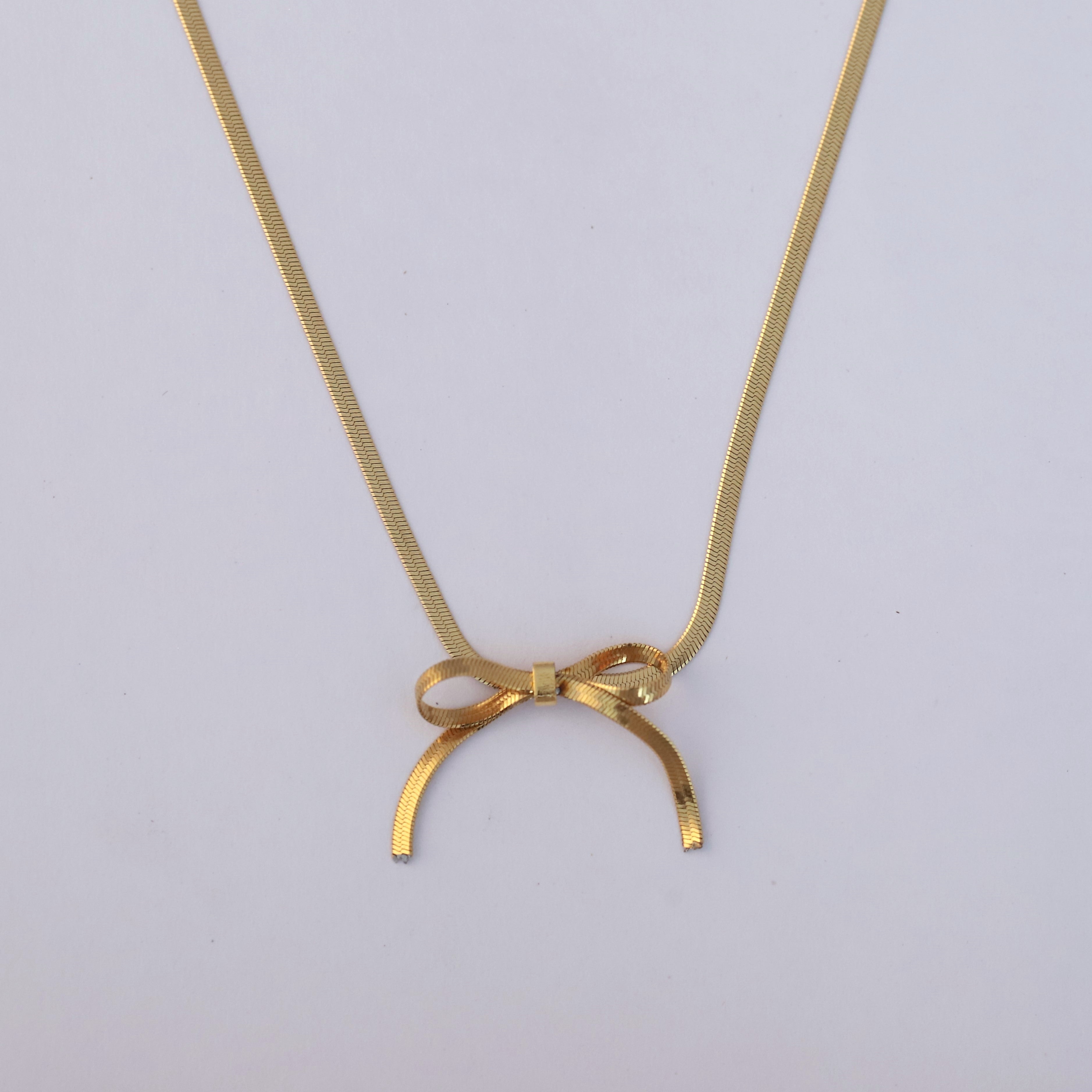 Bow Chain Gold Plated – Single Layer, Anti-Tarnish, Waterproof, Minimalist Style (GOLD)