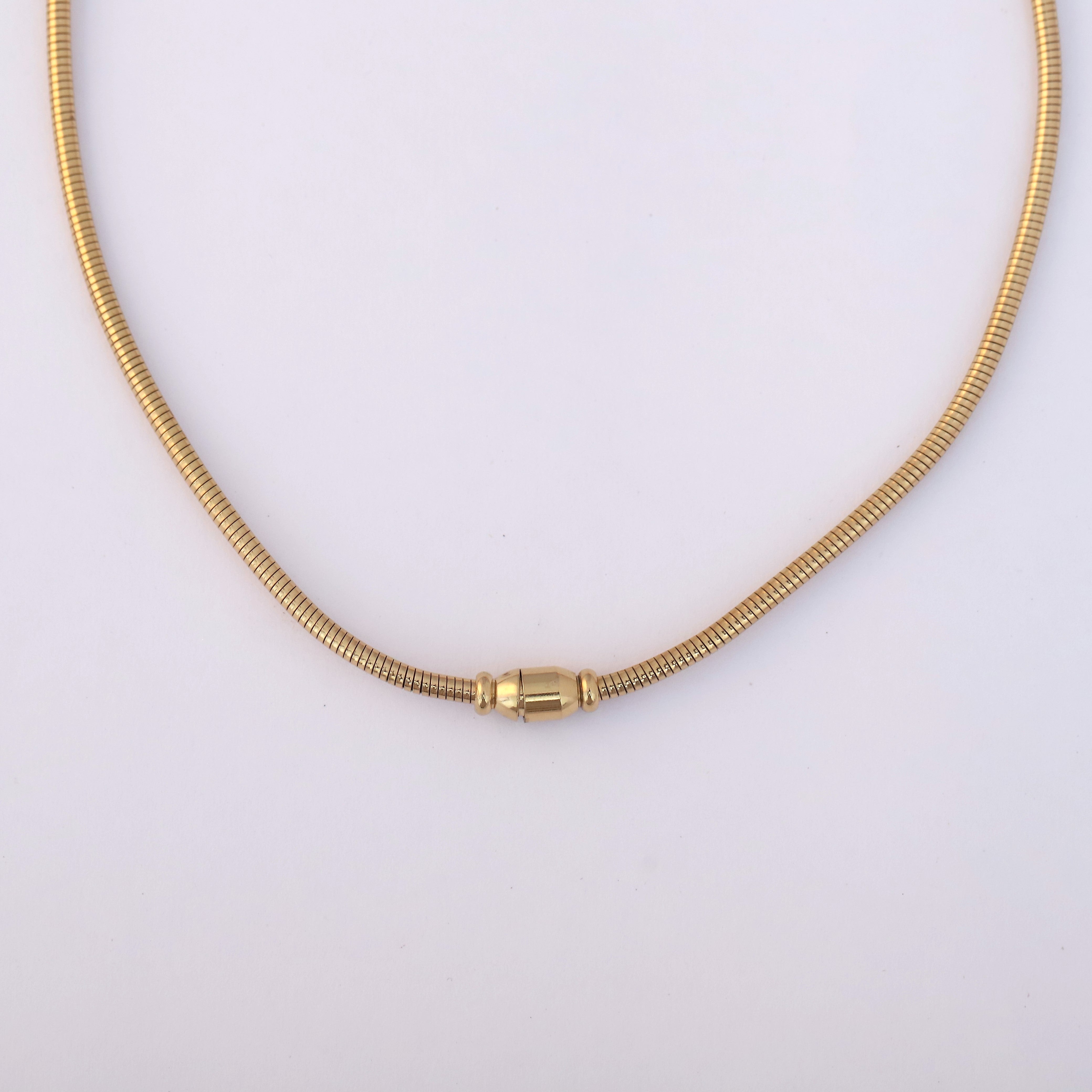 Heart Charm Round Necklace Gold Plated – Single Layer, Anti-Tarnish, Waterproof, Minimalist Style (GOLD)
