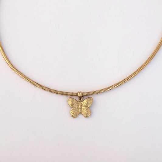 Butterfly Charm Round Necklace Gold Plated – Single Layer, Anti-Tarnish, Waterproof, Minimalist Style (GOLD)