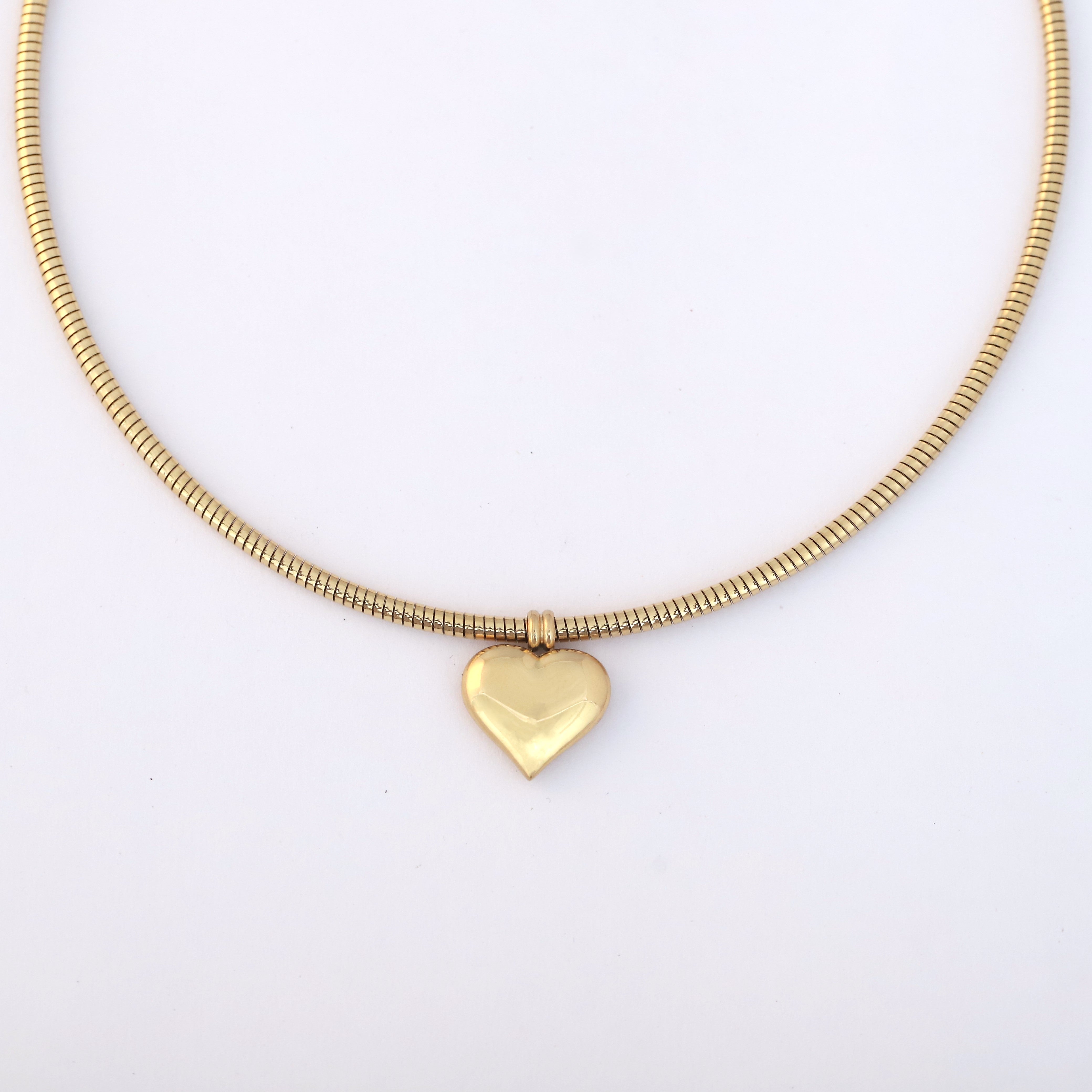 Round Heart Necklace Gold Plated – Single Layer, Anti-Tarnish, Waterproof, Minimalist Style (GOLD)