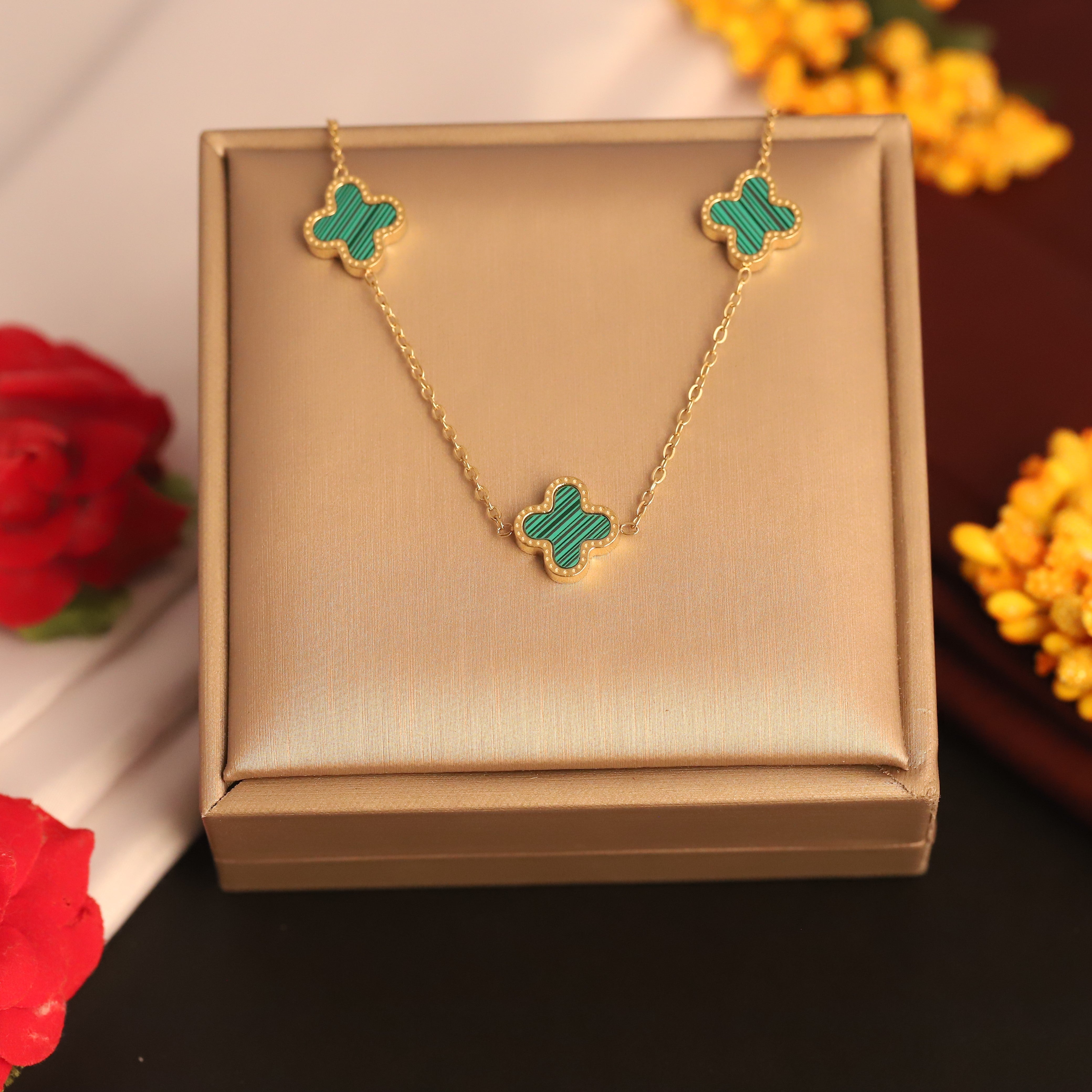 Flower Charm Green Color Chain Gold Plated – Single Layer, Anti-Tarnish, Waterproof, Minimalist Style (GOLD)