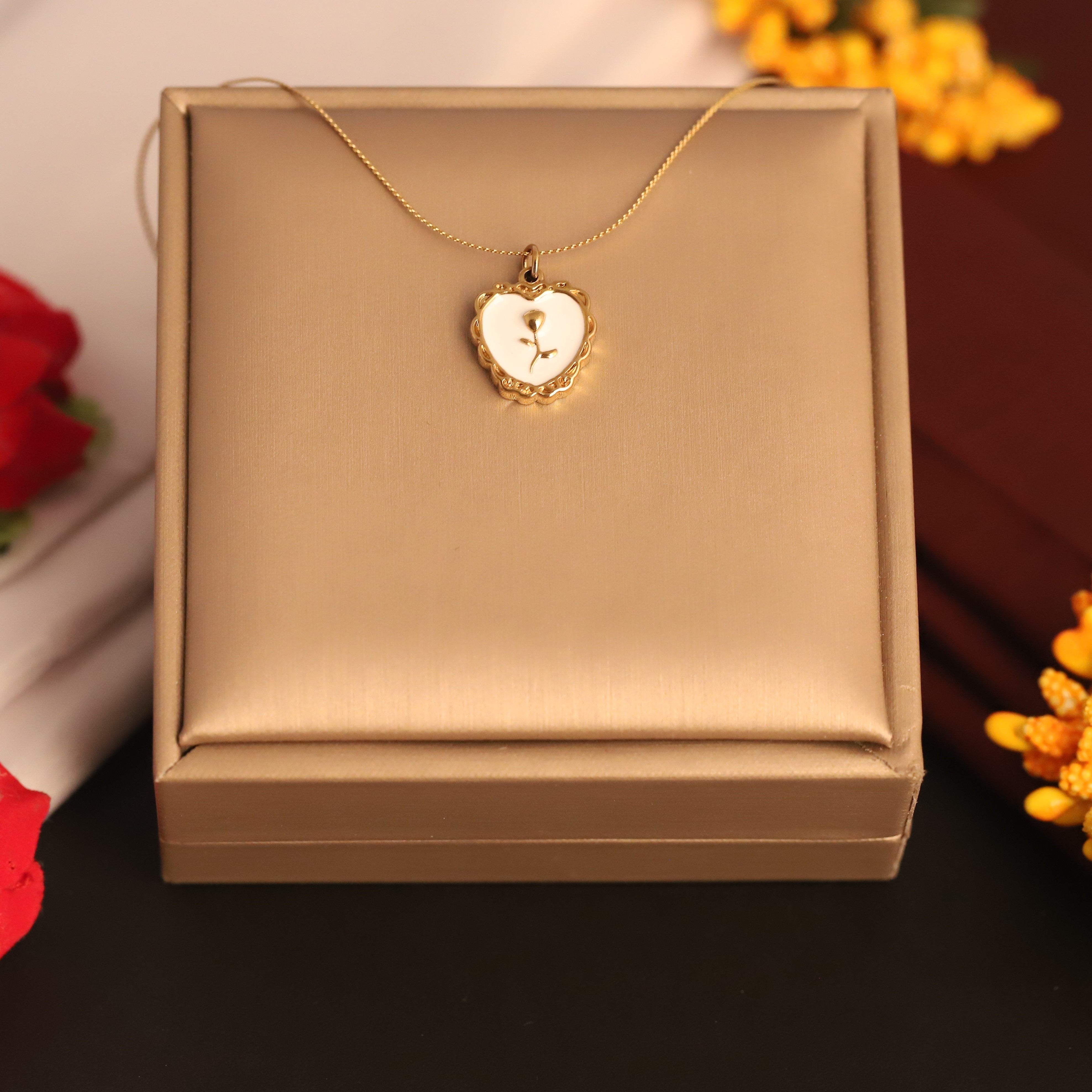 Rose Charm Chain Gold Plated – Single Layer, Anti-Tarnish, Waterproof, Minimalist Style (GOLD)