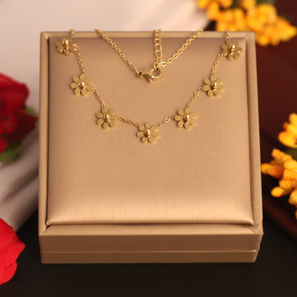 Flower Charm Chain Gold Plated – Single Layer, Anti-Tarnish, Waterproof, Minimalist Style (GOLD)