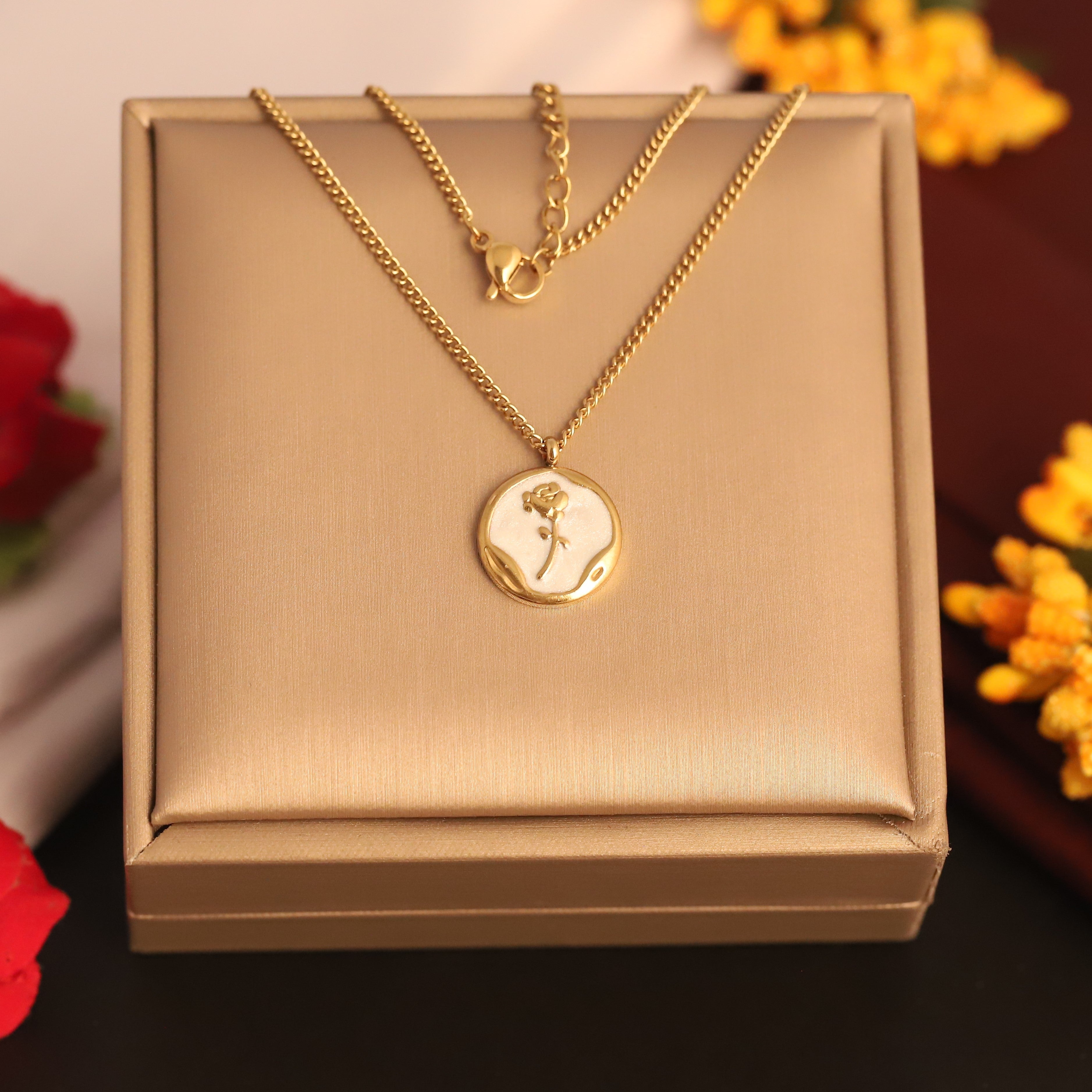 Rose Charm Chain Gold Plated – Single Layer, Anti-Tarnish, Waterproof, Minimalist Style (GOLD)