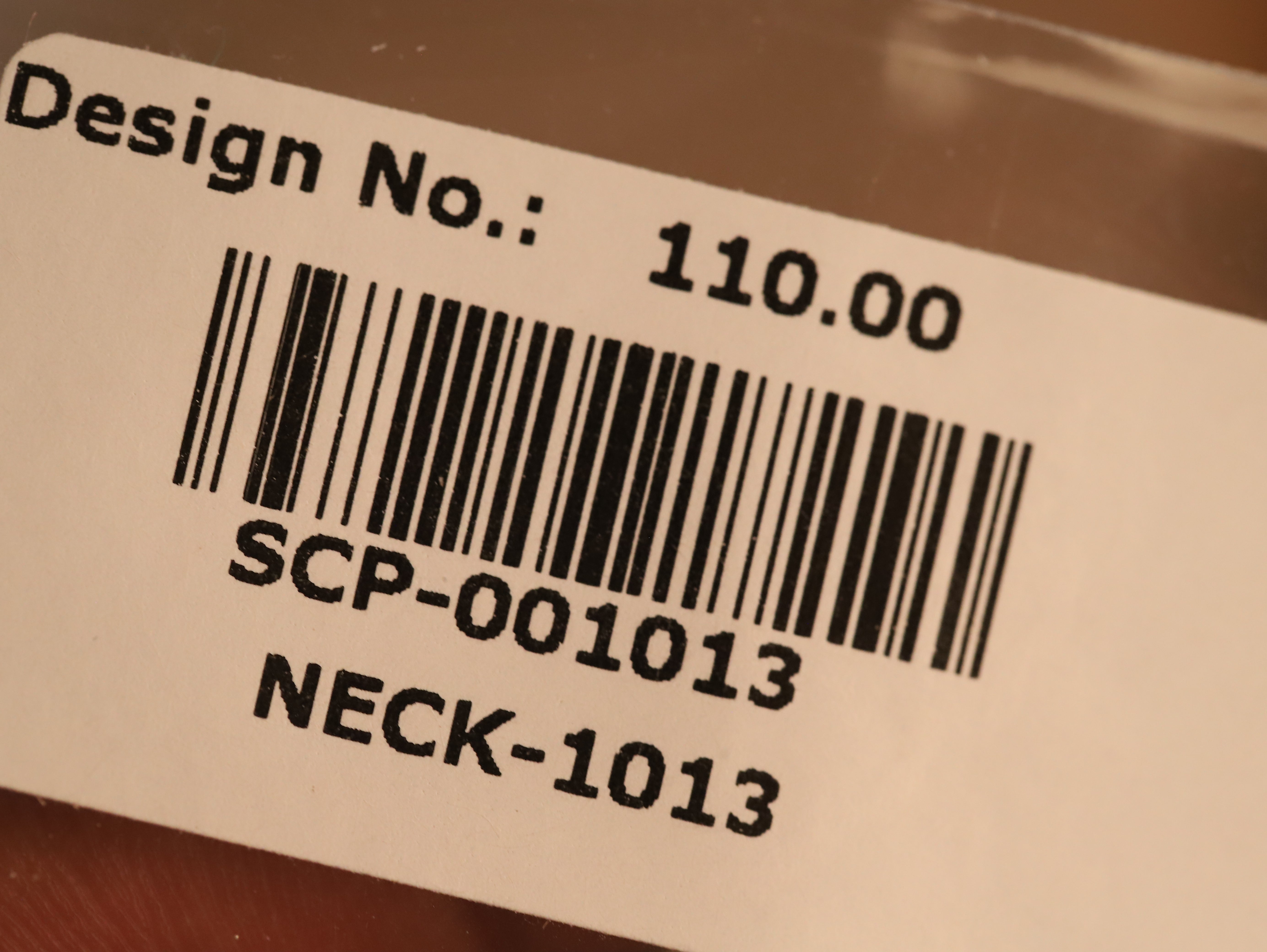 Flower Charm Green Chain Gold Plated – Single Layer, Anti-Tarnish, Waterproof, Minimalist Style (GOLD)