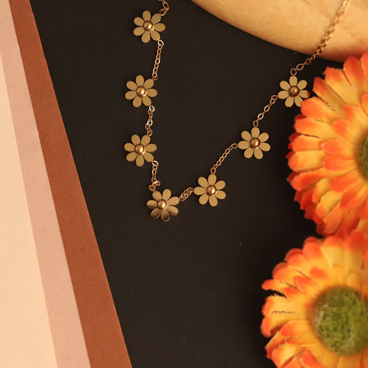 Flower Charm Chain Gold Plated – Single Layer, Anti-Tarnish, Waterproof, Minimalist Style (GOLD)