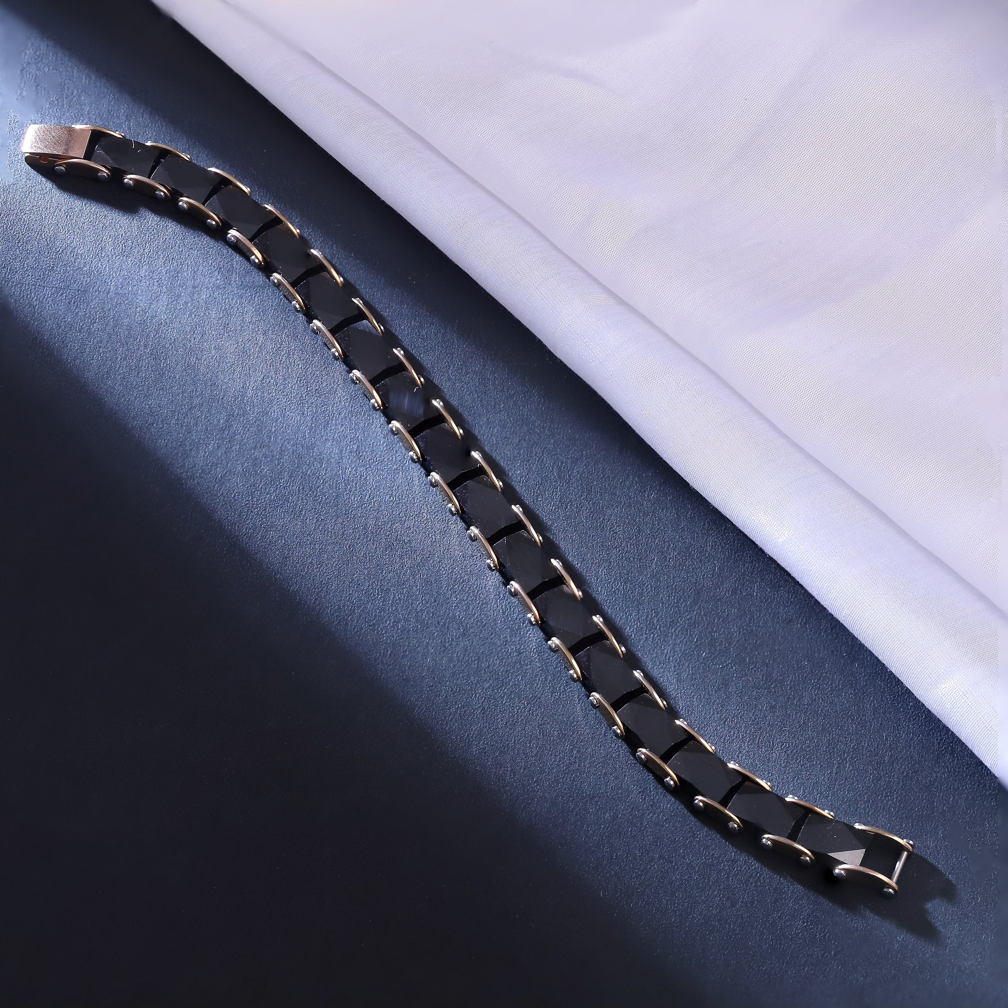 Men's Black Geometric Link Bracelet – Premium Stainless Steel with High-Gloss Black Cubic Zirconia Inlay