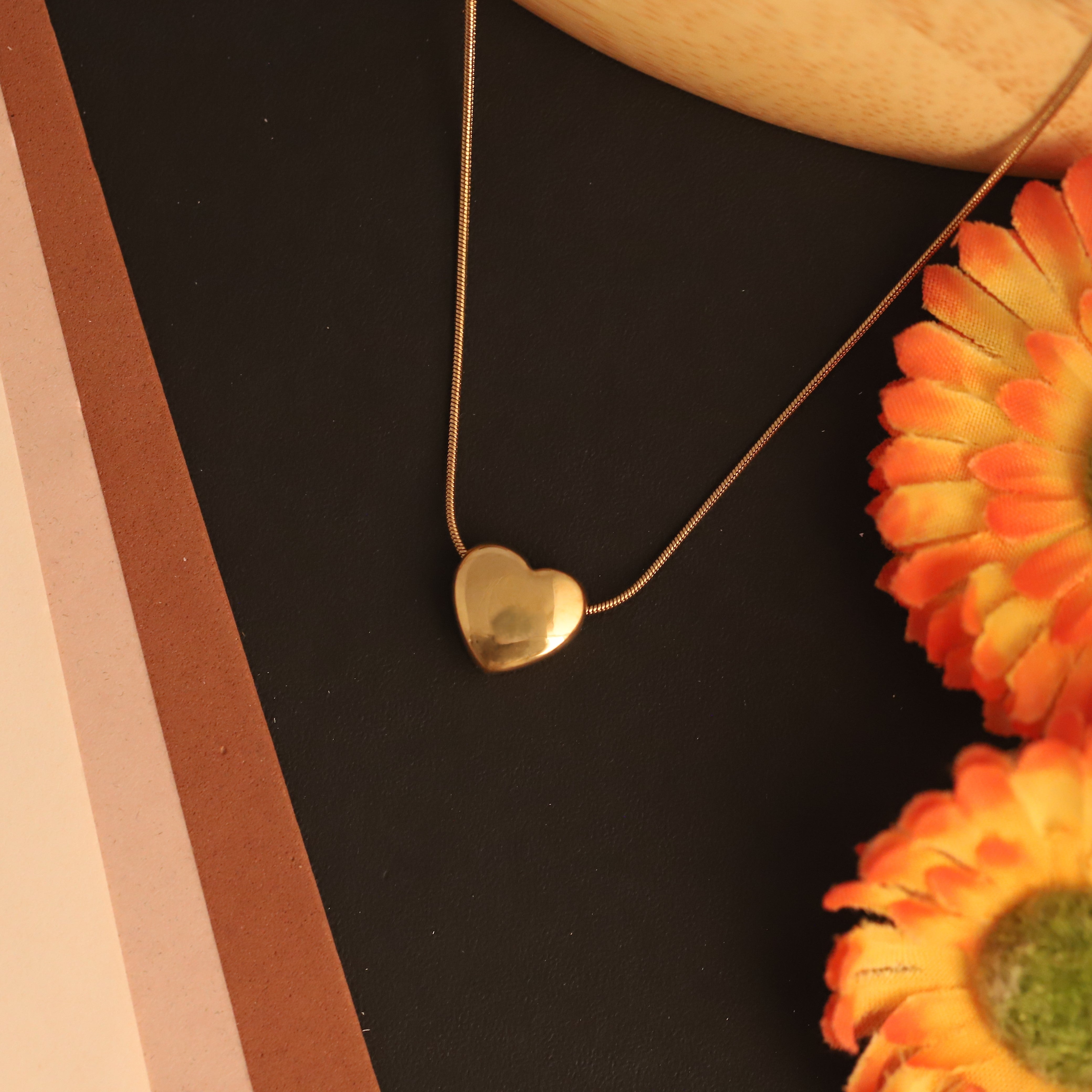 Rose Charm Chain Gold Plated – Single Layer, Anti-Tarnish, Waterproof, Minimalist Style (GOLD)