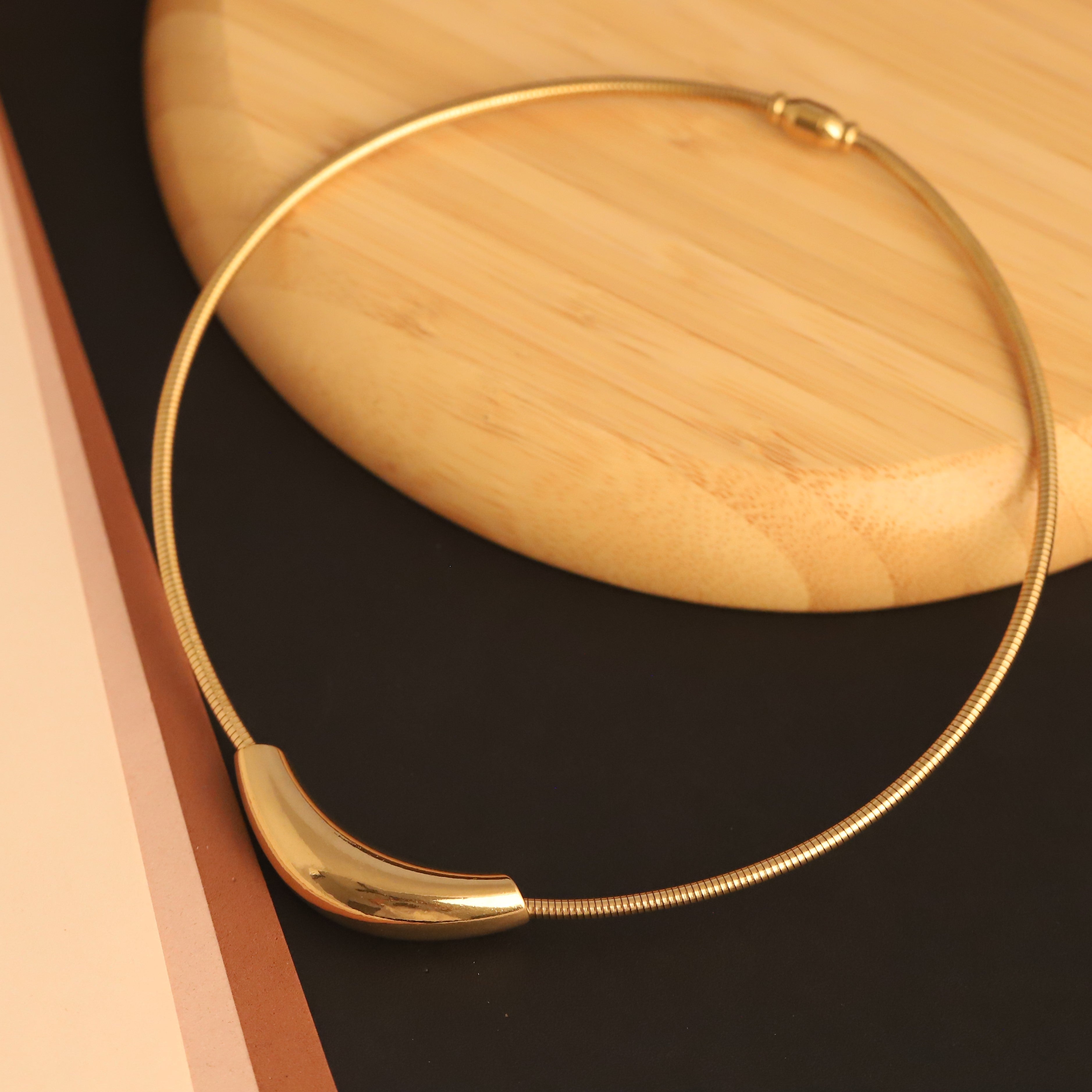 Round Necklace Gold Plated – Single Layer, Anti-Tarnish, Waterproof, Minimalist Style (GOLD)