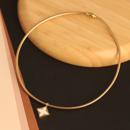 Flower Charm Round Necklace Gold Plated – Single Layer, Anti-Tarnish, Waterproof, Minimalist Style (GOLD)
