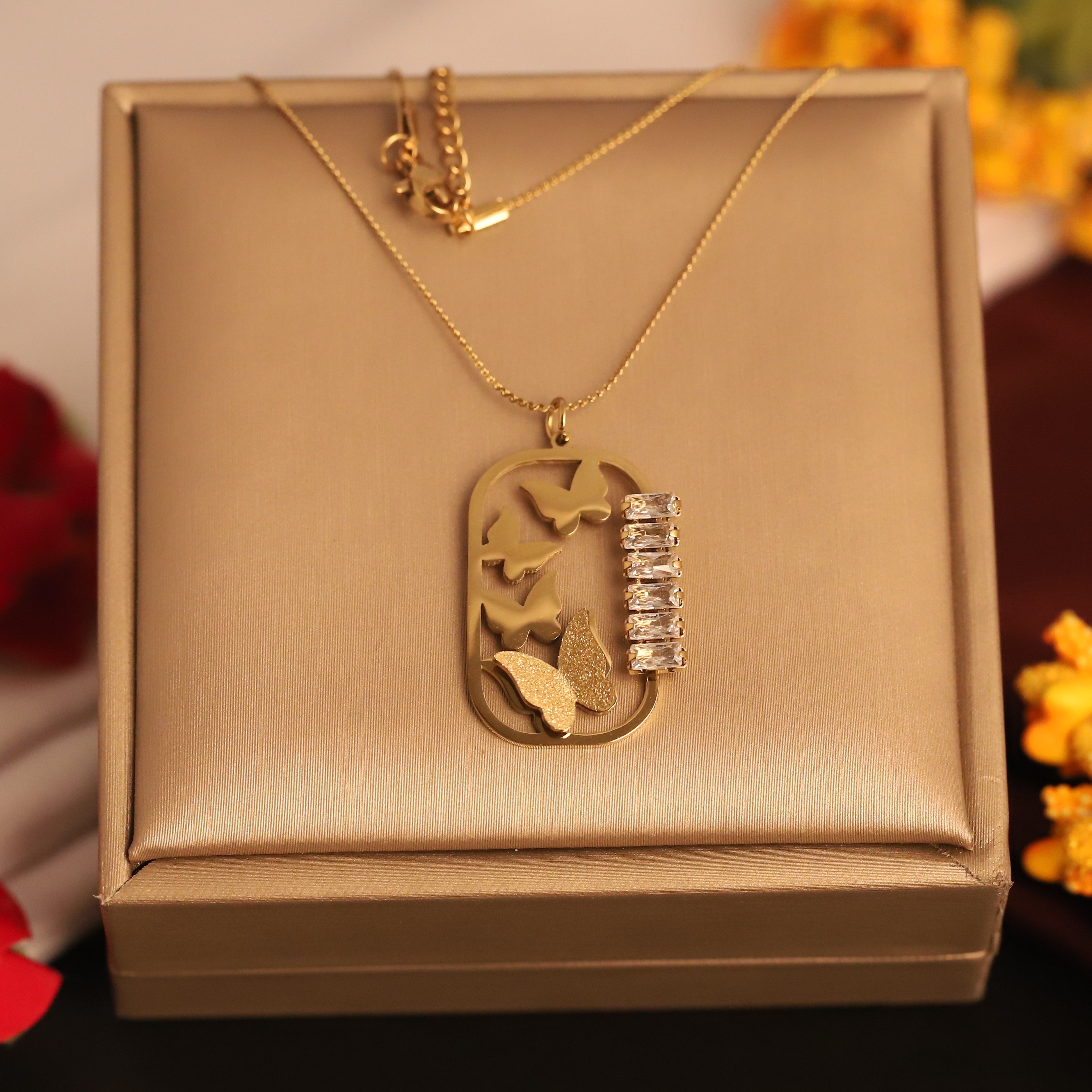 Butterfly White Stones Chain Gold Plated – Single Layer, Anti-Tarnish, Waterproof, Minimalist Style (GOLD)