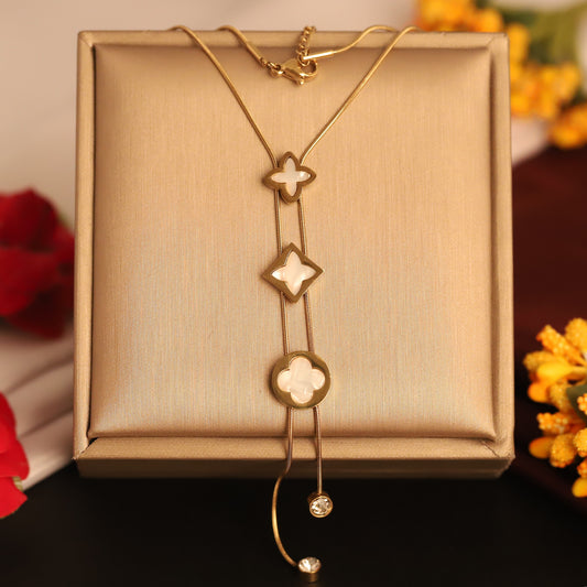 Flowers Charm Chain Gold Plated – Single Layer, Anti-Tarnish, Waterproof, Minimalist Style (GOLD)