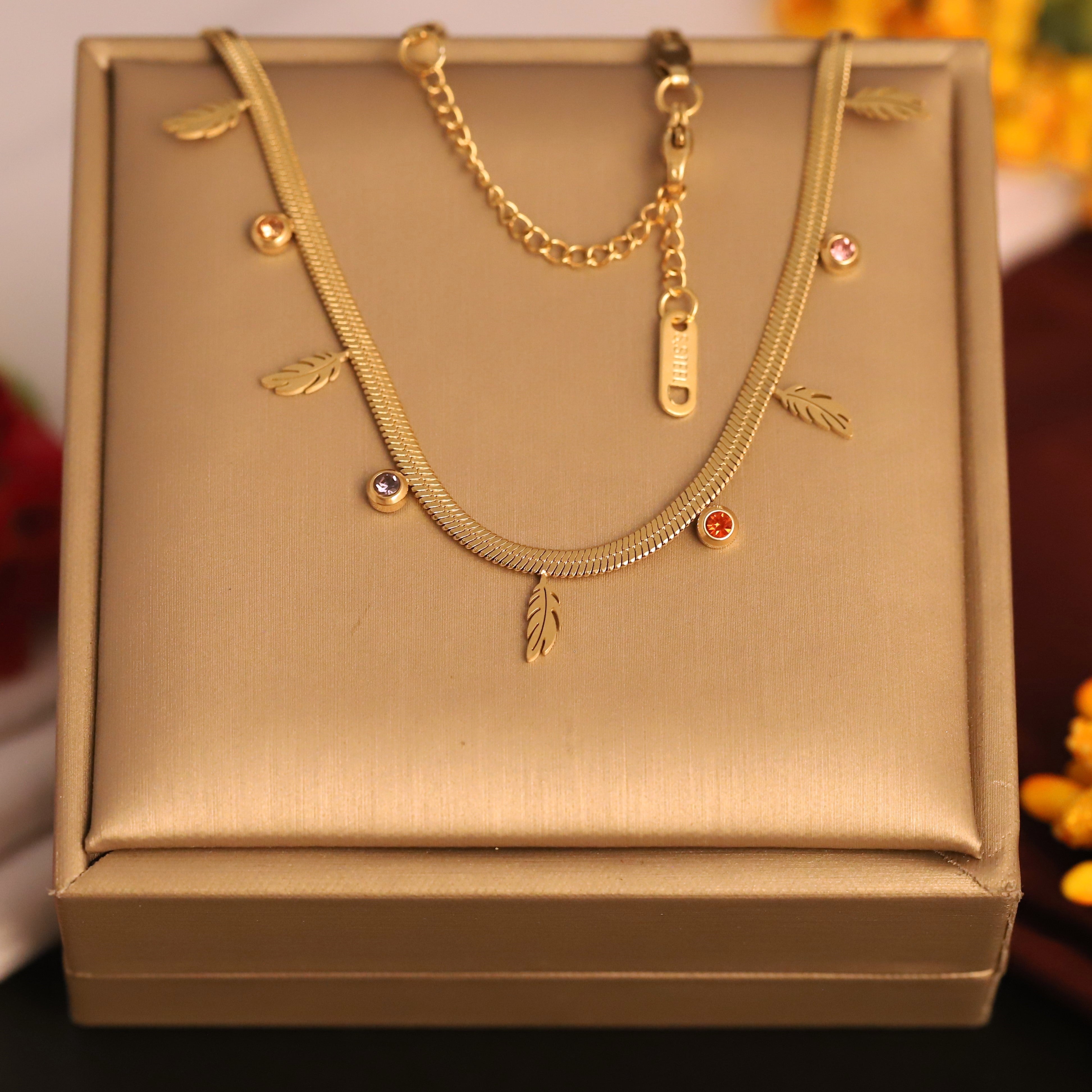 Feather Charms White Stones Chain Gold Plated – Single Layer, Anti-Tarnish, Waterproof, Minimalist Style (GOLD)