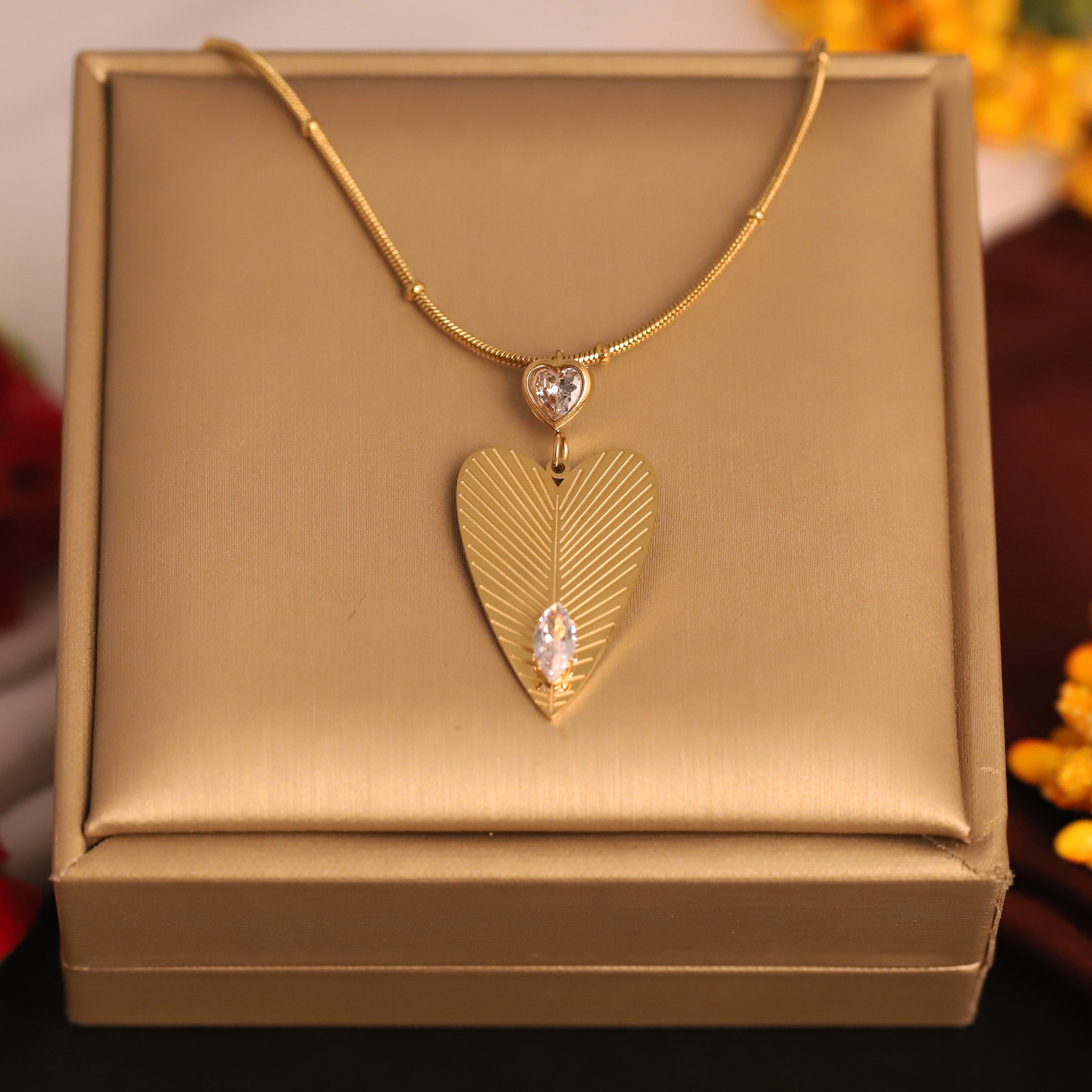 Heart Charm Gold Plated – Single Layer, Anti-Tarnish, Waterproof, Minimalist Style (GOLD)