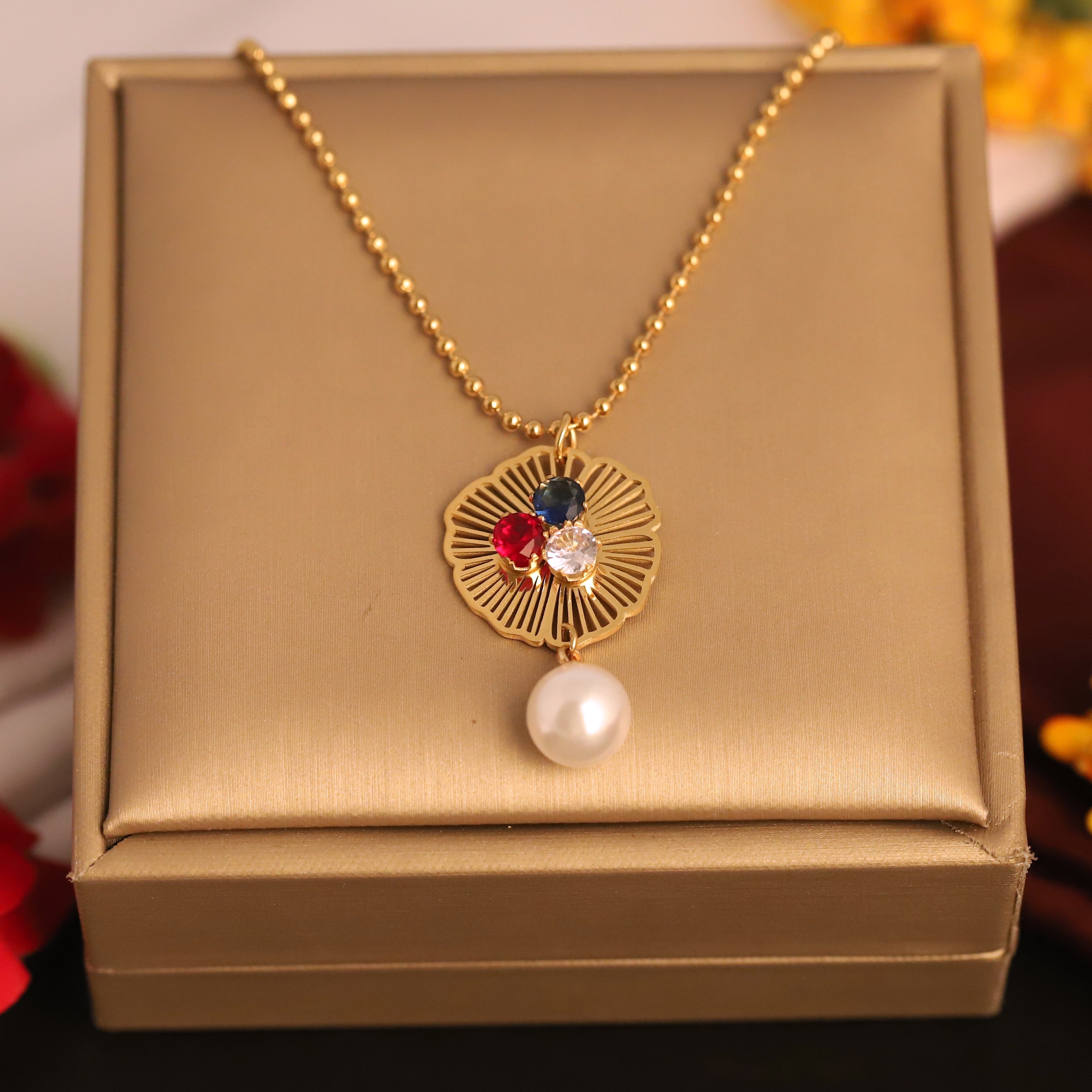 Flower Pearl Charm Chain Gold Plated – Single Layer, Anti-Tarnish, Waterproof, Minimalist Style (GOLD)