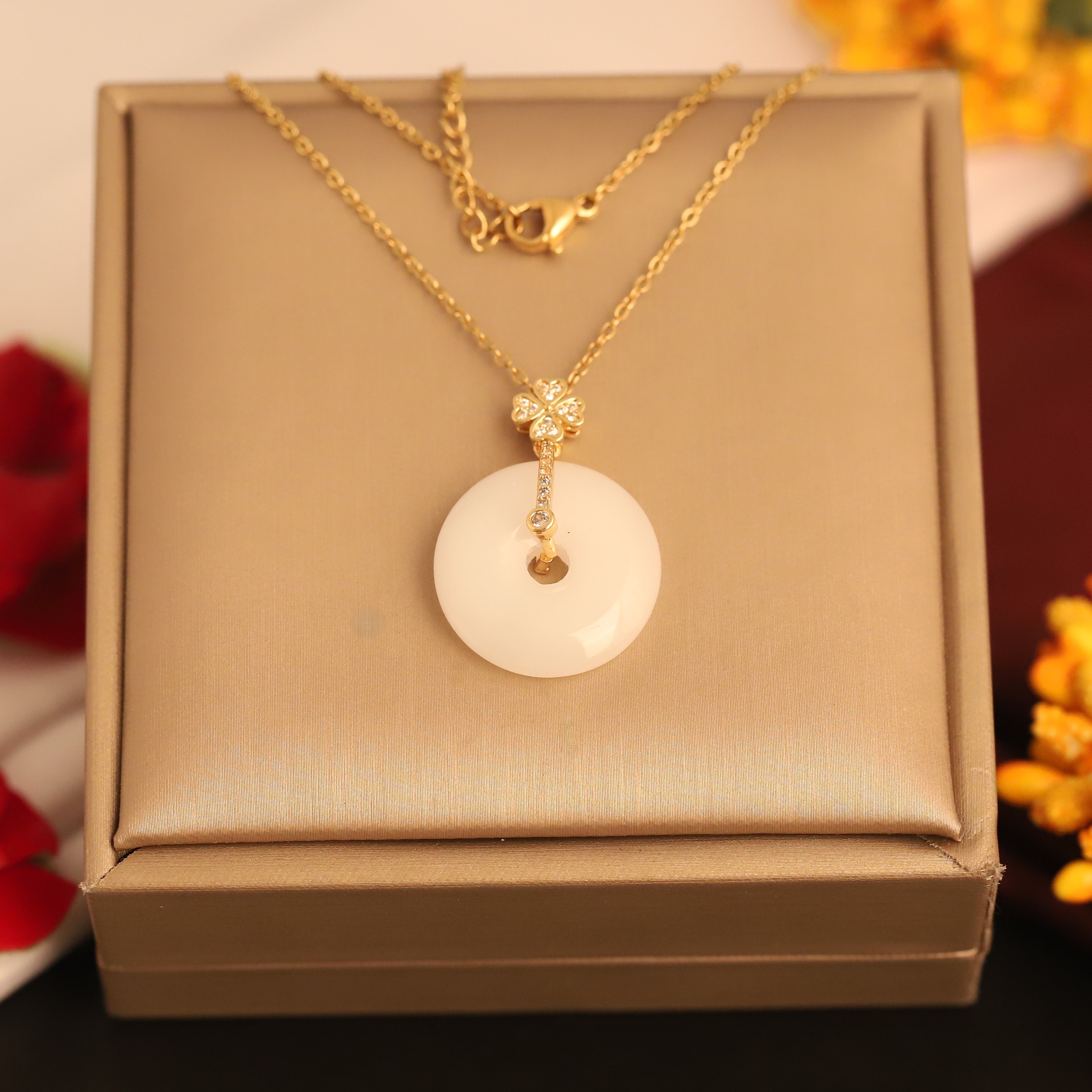 Charm White Chain Gold Plated – Single Layer, Anti-Tarnish, Waterproof, Minimalist Style (GOLD)
