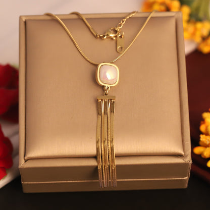 Square Peal Charm Chain Gold Plated – Single Layer, Anti-Tarnish, Waterproof, Minimalist Style (GOLD)