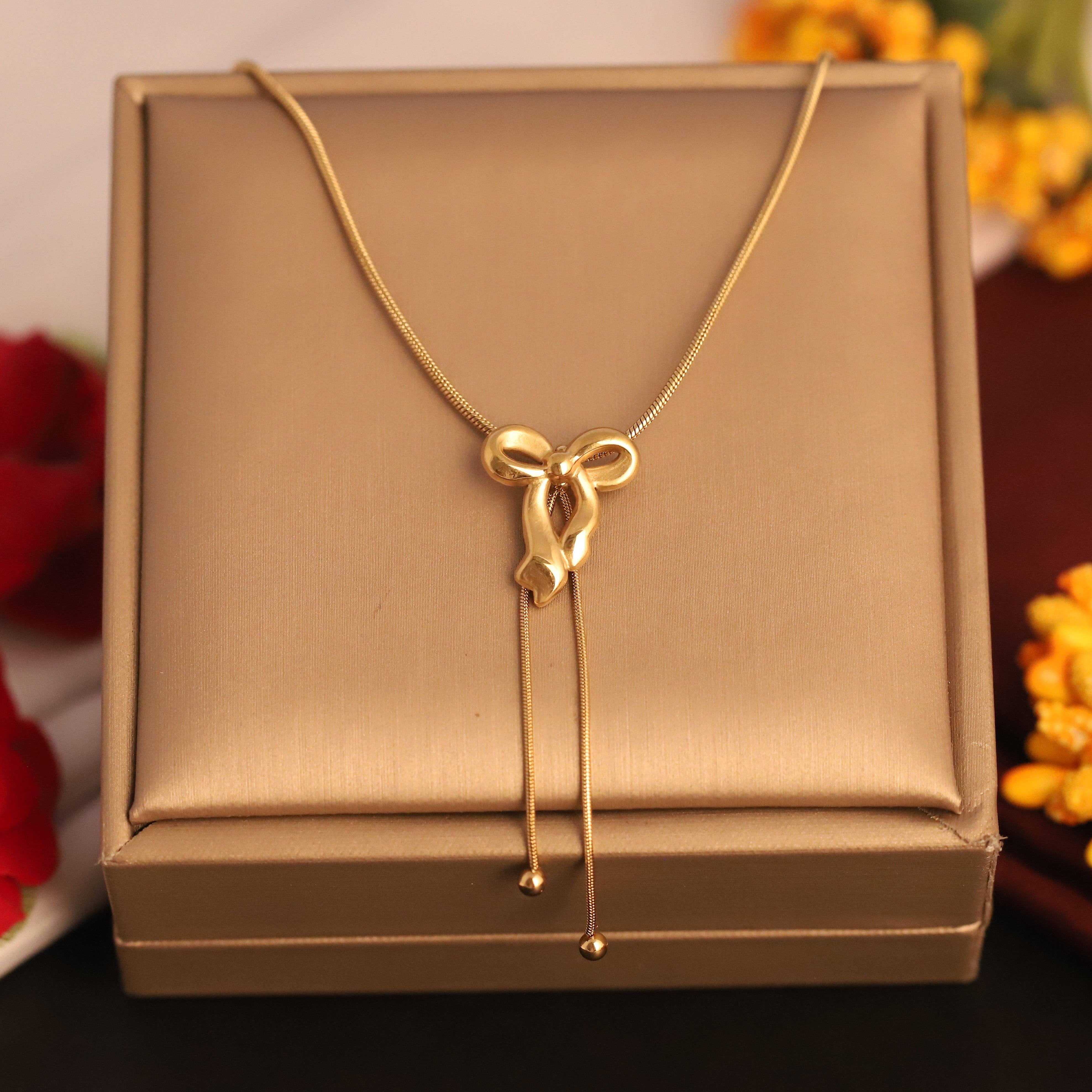 Bow Charm Chain Gold Plated – Single Layer, Anti-Tarnish, Waterproof, Minimalist Style (GOLD)