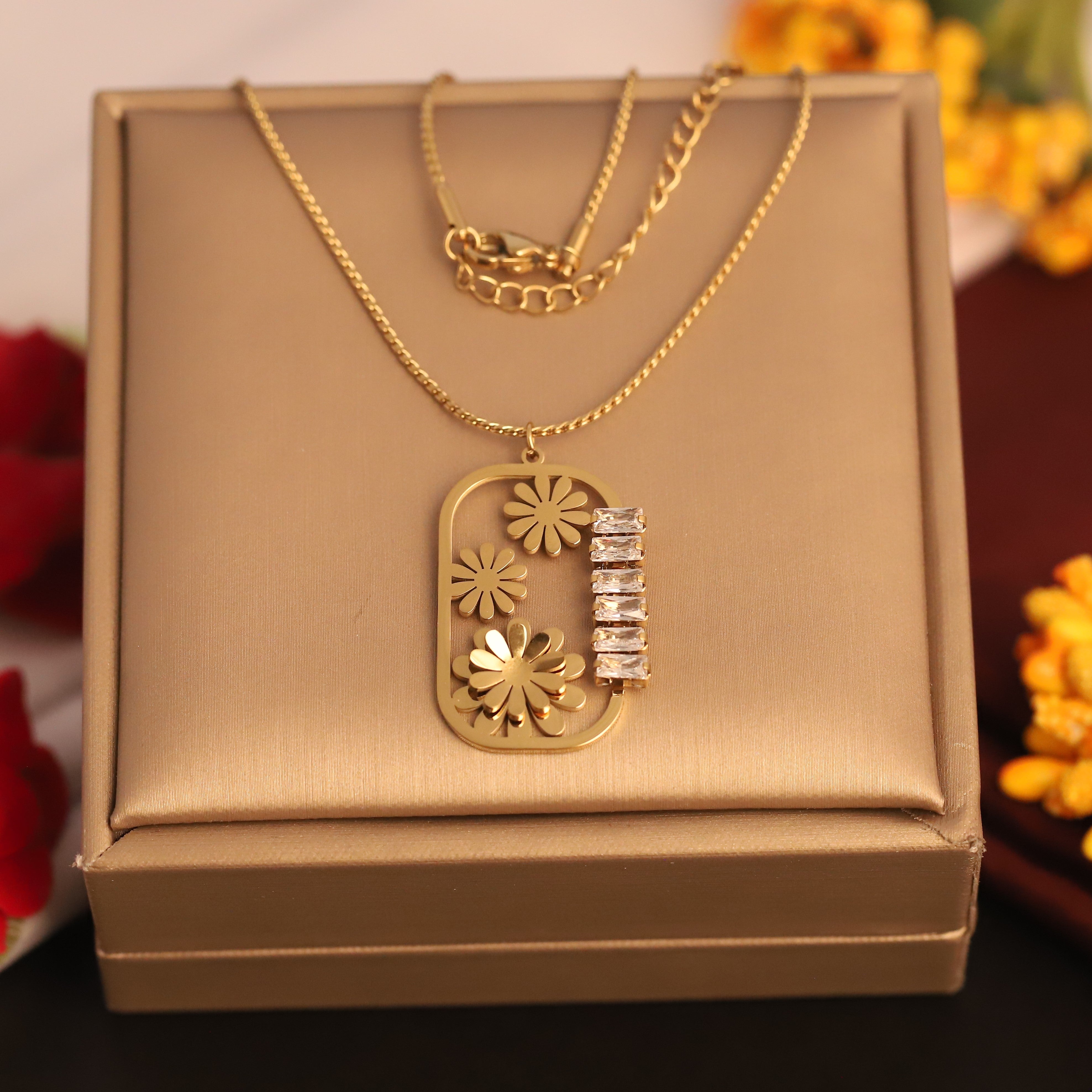 Flower White Stones Chain Gold Plated – Single Layer, Anti-Tarnish, Waterproof, Minimalist Style (GOLD)