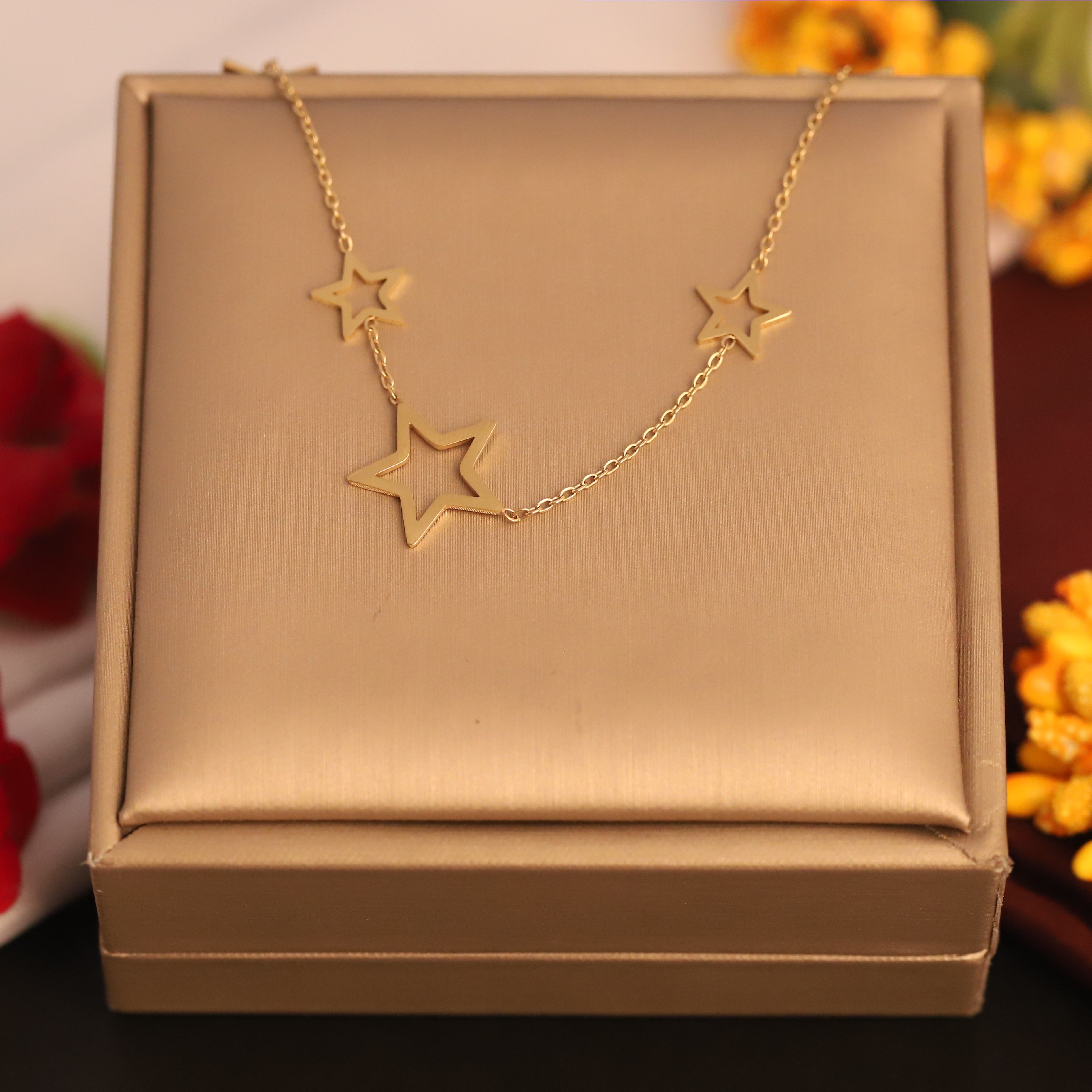 Star Charm Chain Gold Plated – Single Layer, Anti-Tarnish, Waterproof, Minimalist Style (GOLD)