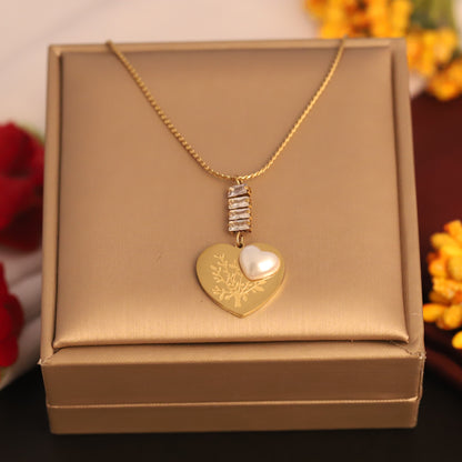 Heart White Stones Chain Gold Plated – Single Layer, Anti-Tarnish, Waterproof, Minimalist Style (GOLD)