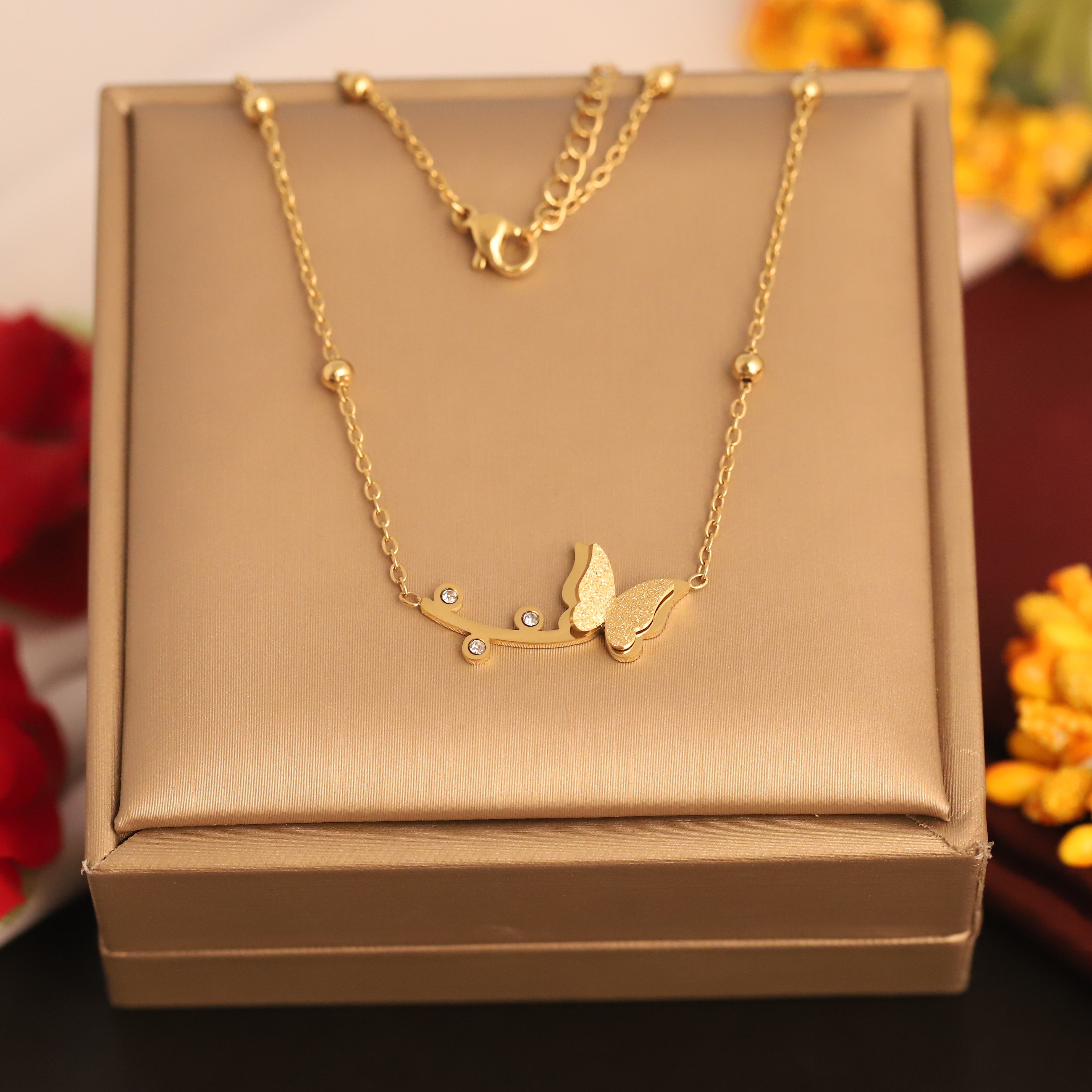 Butterfly Charm Chain Gold Plated – Single Layer, Anti-Tarnish, Waterproof, Minimalist Style (GOLD)