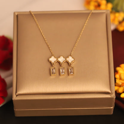 Flower Charm White stones Chain Gold Plated – Single Layer, Anti-Tarnish, Waterproof, Minimalist Style (GOLD)