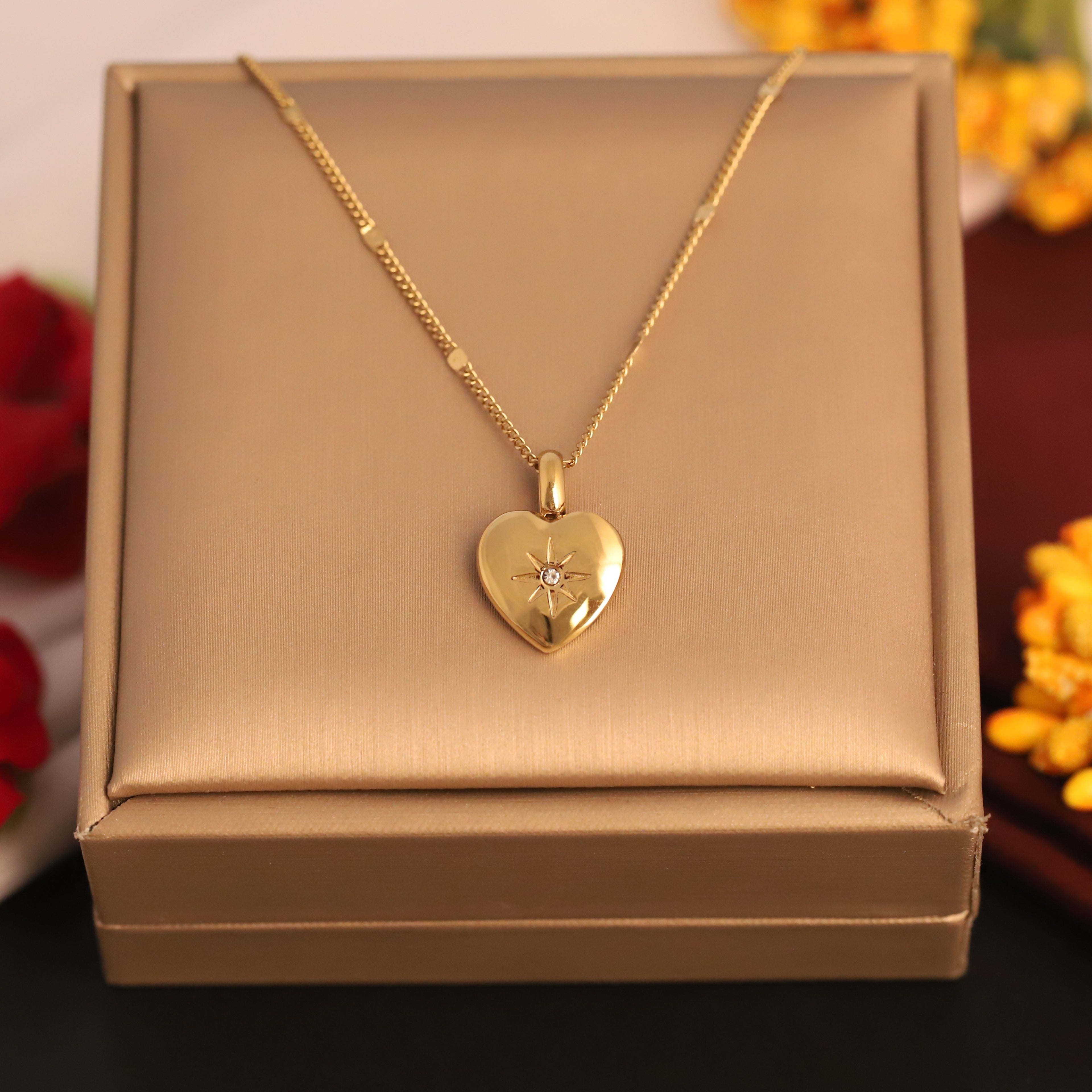 Heart Charm Chain Gold Plated – Single Layer, Anti-Tarnish, Waterproof, Minimalist Style (GOLD)