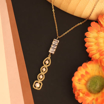 Flower White Stones Chain Gold Plated – Single Layer, Anti-Tarnish, Waterproof, Minimalist Style (GOLD)