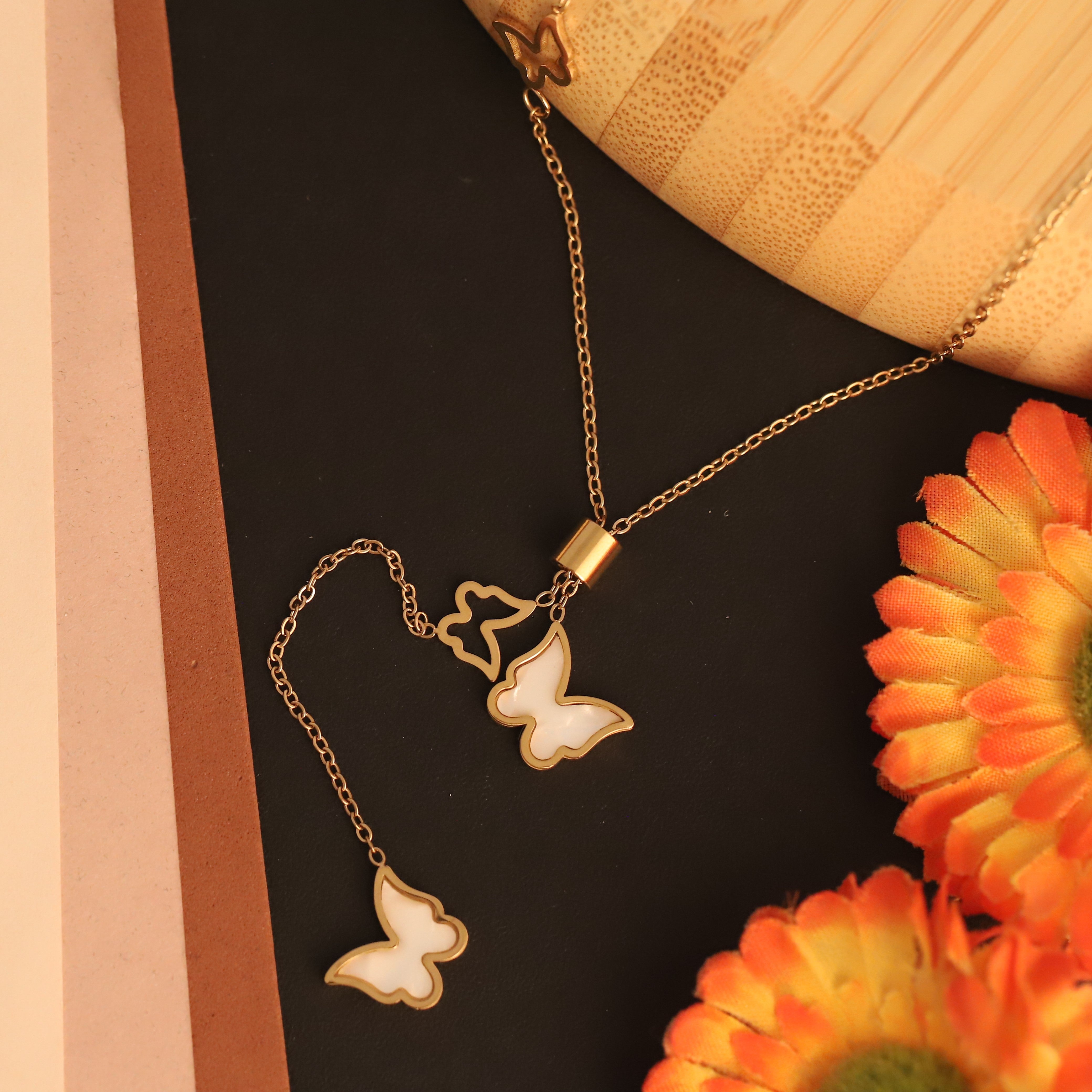 Butterfly Pearl Charm Chain Gold Plated – Single Layer, Anti-Tarnish, Waterproof, Minimalist Style (GOLD)