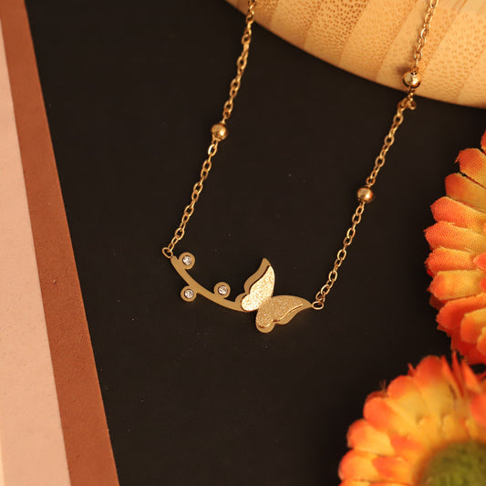 Butterfly Charm Chain Gold Plated – Single Layer, Anti-Tarnish, Waterproof, Minimalist Style (GOLD)