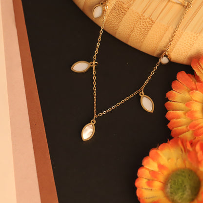 Drops White Stone Charms Chain Gold Plated – Single Layer, Anti-Tarnish, Waterproof, Minimalist Style (GOLD)