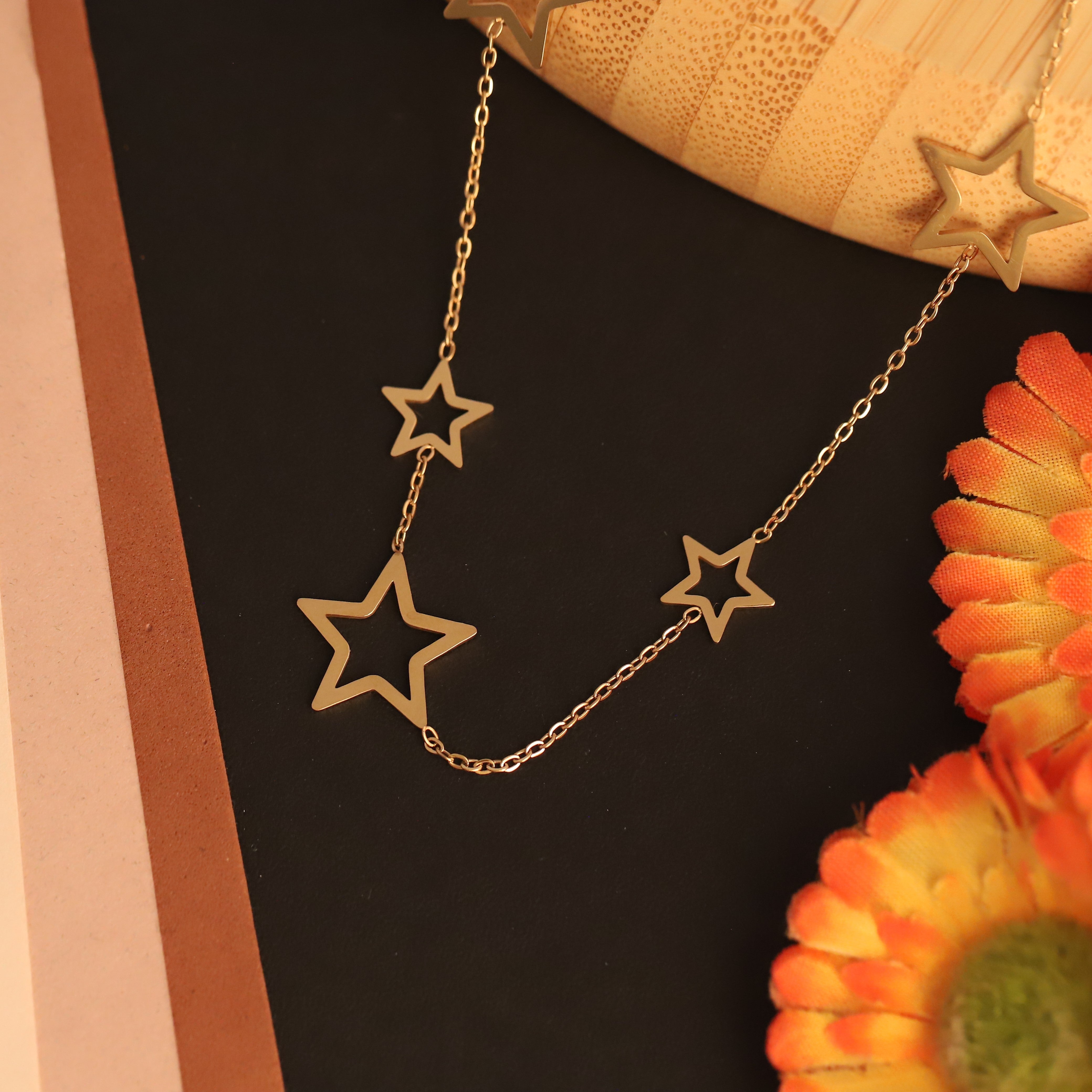 Star Charm Chain Gold Plated – Single Layer, Anti-Tarnish, Waterproof, Minimalist Style (GOLD)
