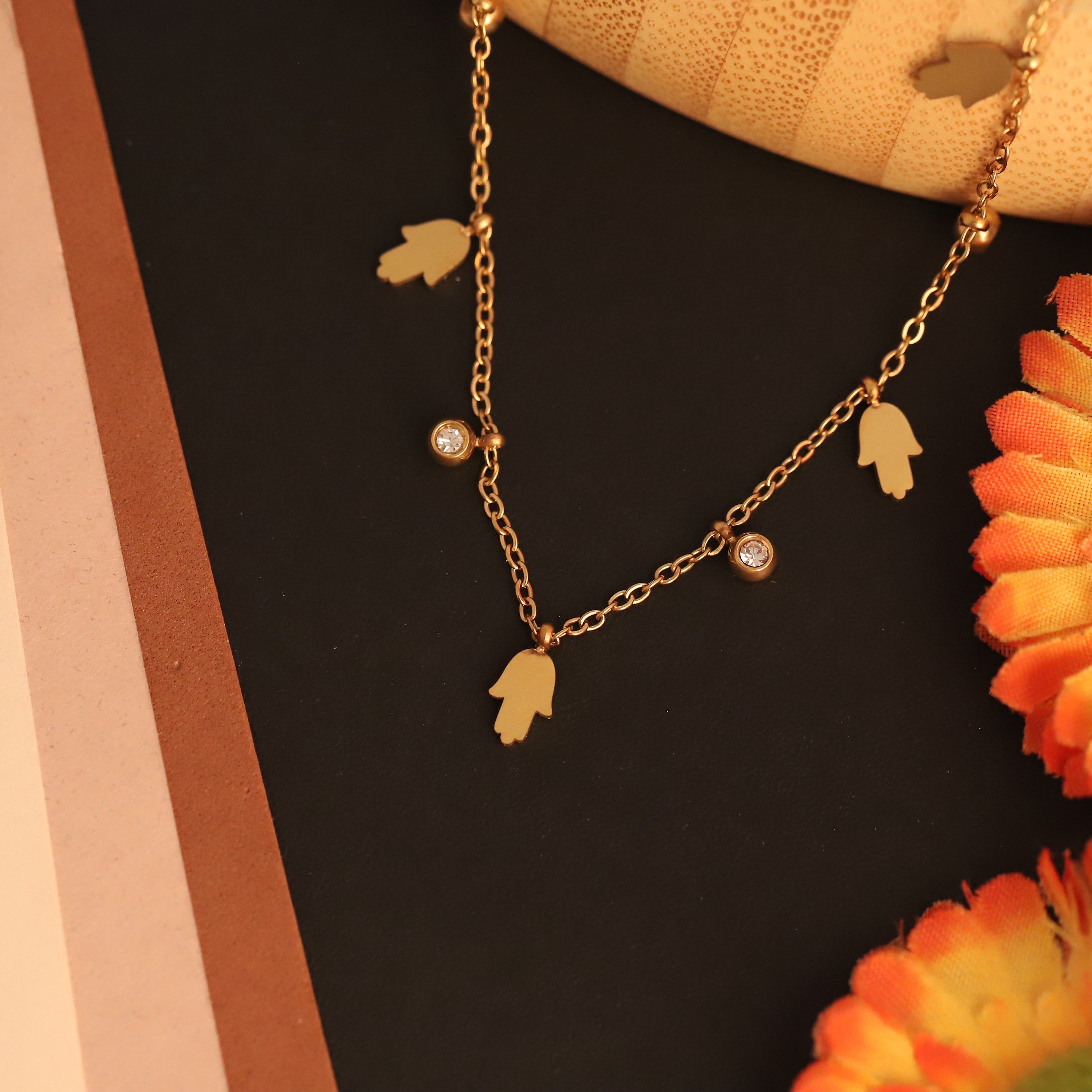 Hamza Charms White Stones Chain Gold Plated – Single Layer, Anti-Tarnish, Waterproof, Minimalist Style (GOLD)