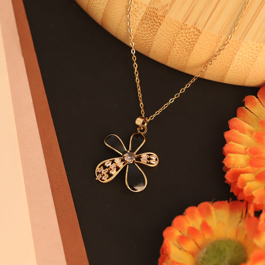 Flower Charm Black Chain Gold Plated – Single Layer, Anti-Tarnish, Waterproof, Minimalist Style (GOLD)