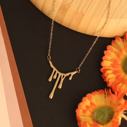 Waterfalls Charms Chain Gold Plated – Single Layer, Anti-Tarnish, Waterproof, Minimalist Style (GOLD)