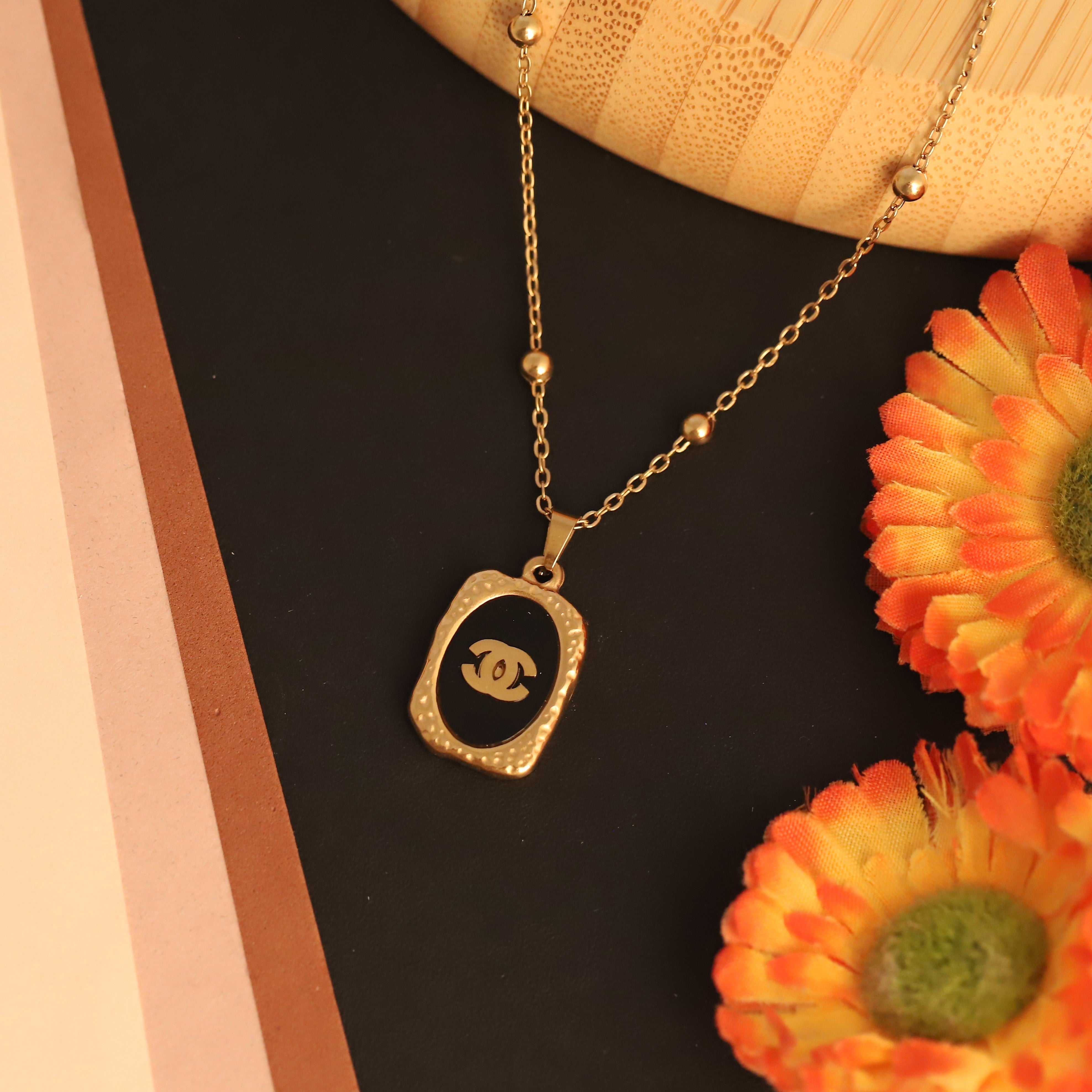 Trendy Charm Chain Gold Plated – Single Layer, Anti-Tarnish, Waterproof, Minimalist Style (GOLD)