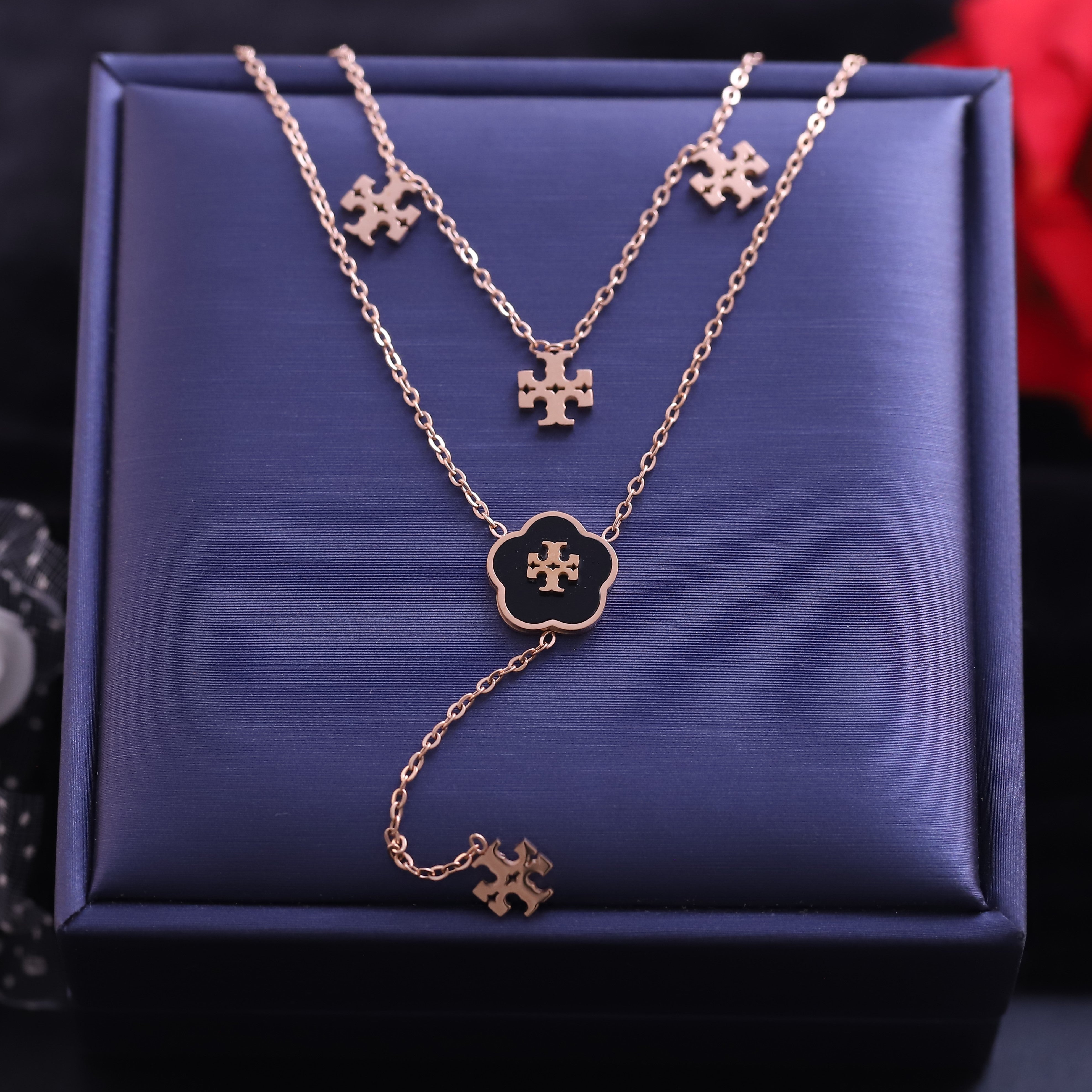 Flower Charm Chain Gold Plated – Double Layer, Anti-Tarnish, Waterproof, Minimalist Style (GOLD)