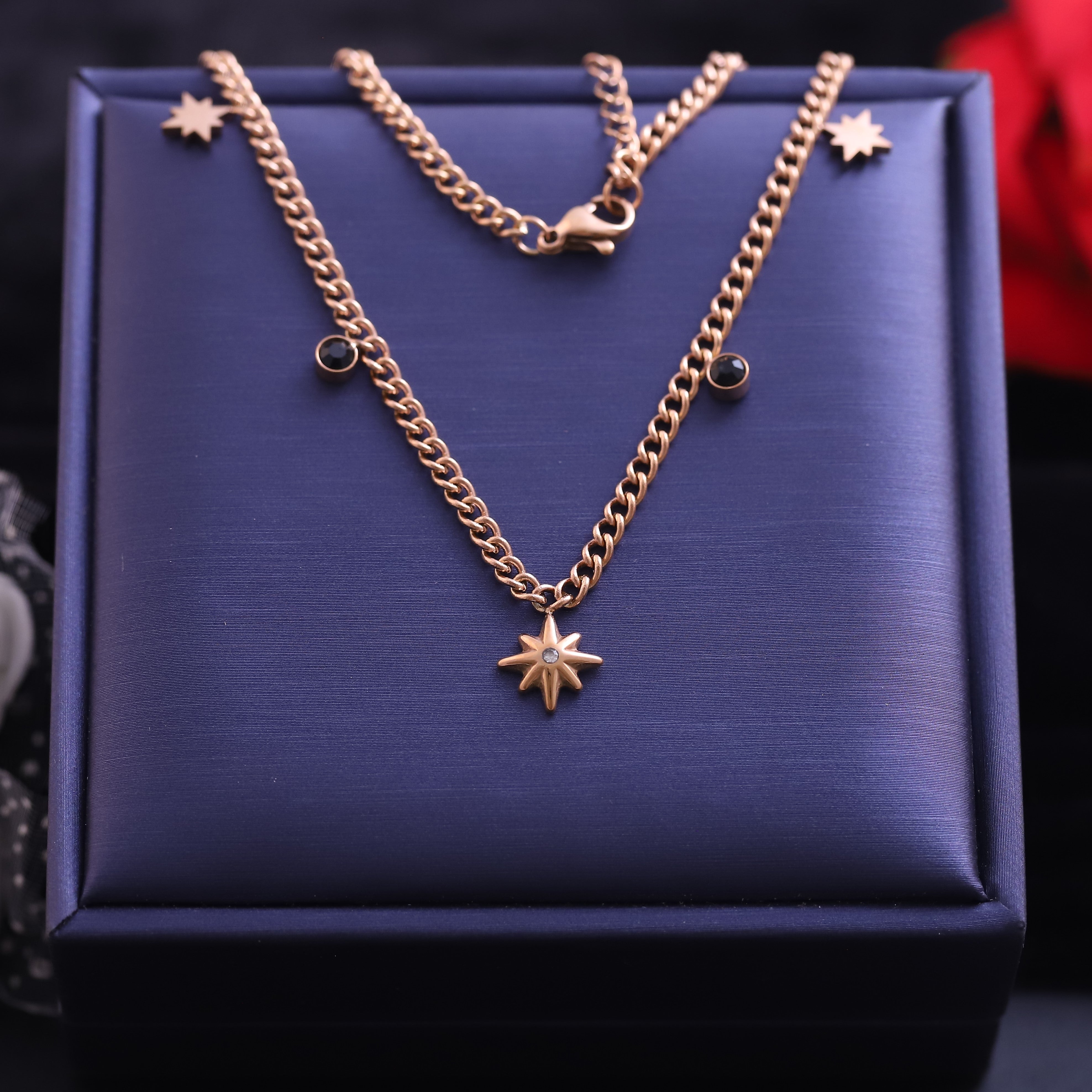 Trendy Charm Gold Plated – Single Layer, Anti-Tarnish, Waterproof, Minimalist Style (GOLD)