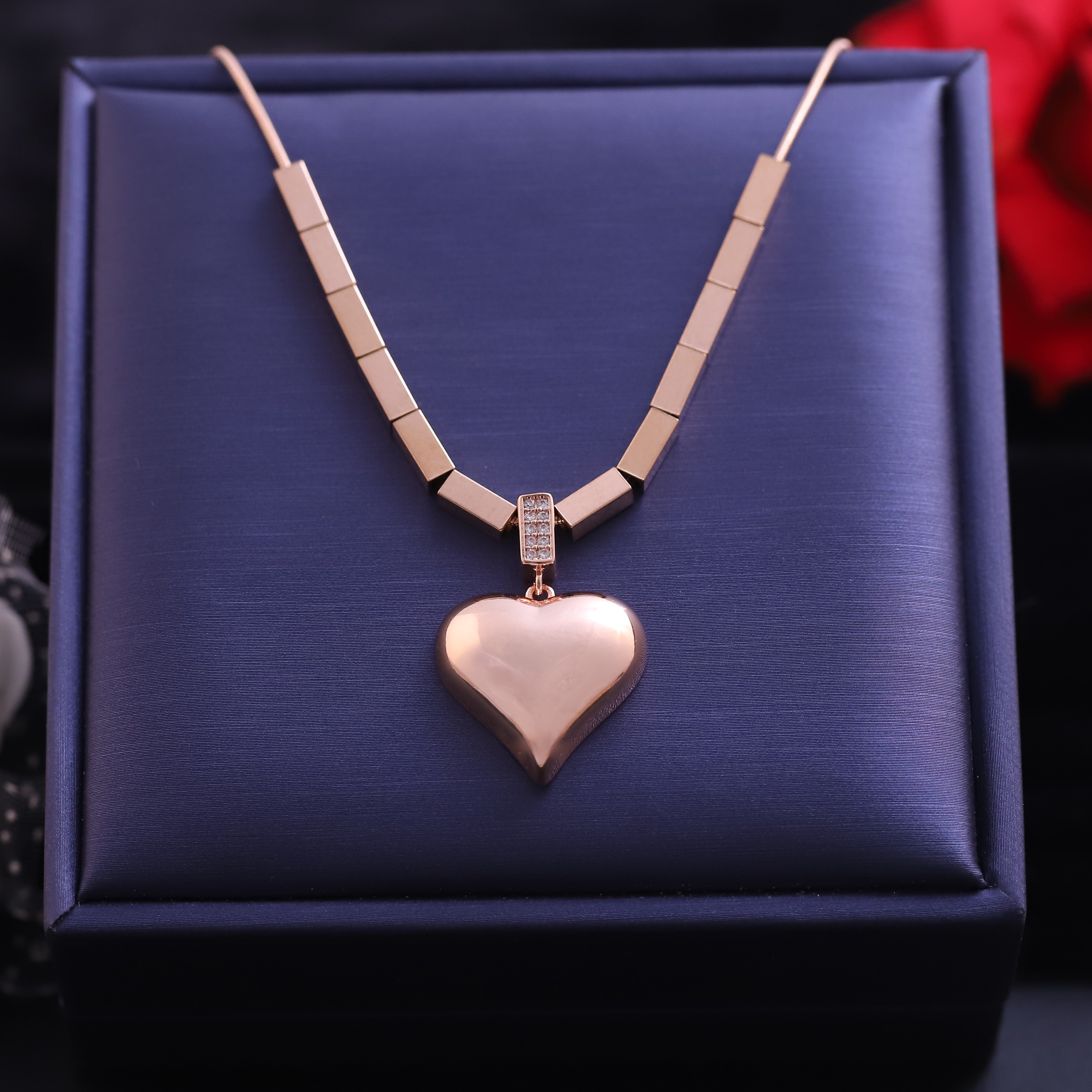Heart Charm Chain Gold Plated – Single Layer, Anti-Tarnish, Waterproof, Minimalist Style (GOLD)