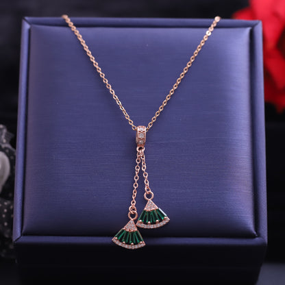 Trendy Charm Green Stones Chain Gold Plated – Single Layer, Anti-Tarnish, Waterproof, Minimalist Style (GOLD)