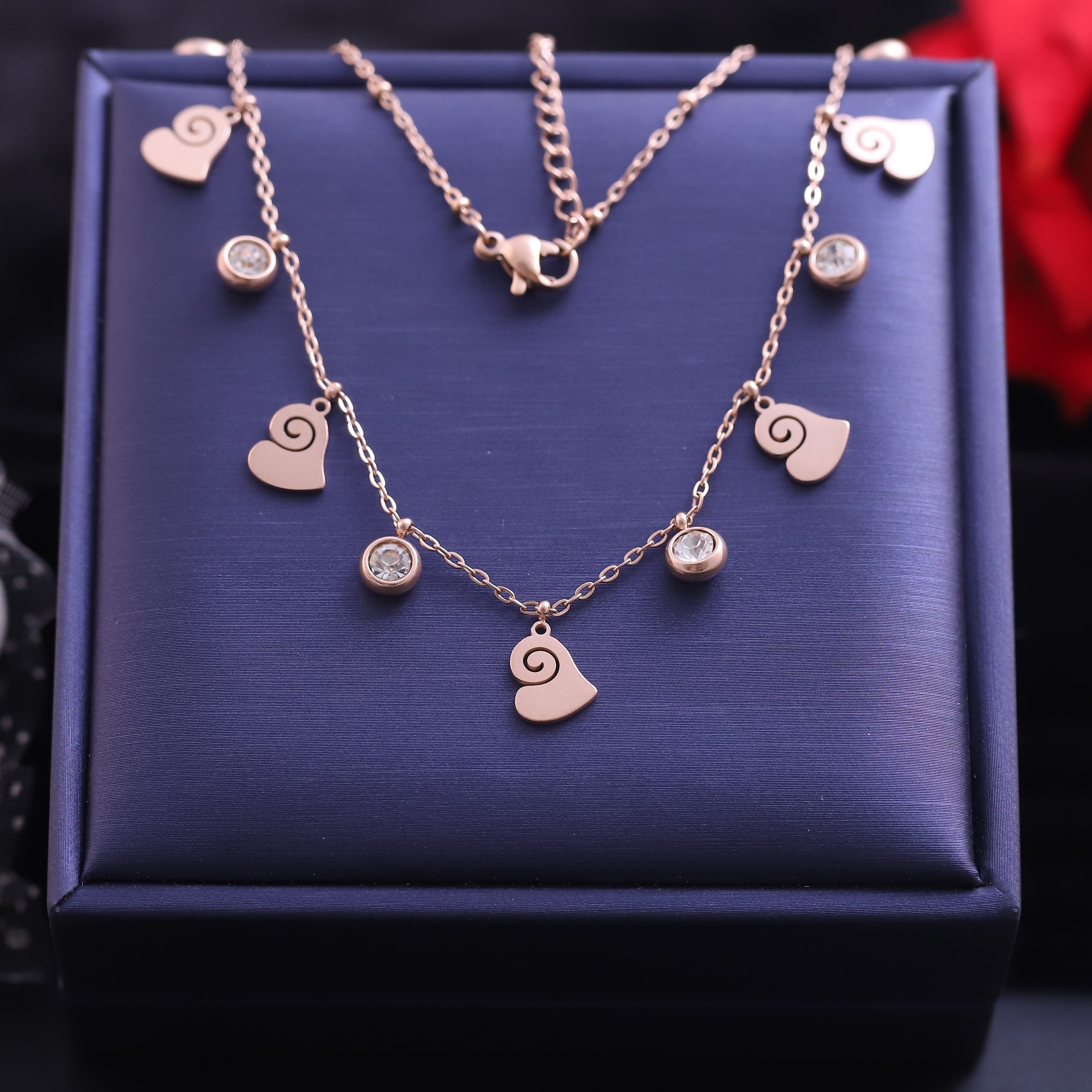 Heart Charms White Stones Chain Gold Plated – Single Layer, Anti-Tarnish, Waterproof, Minimalist Style (GOLD)