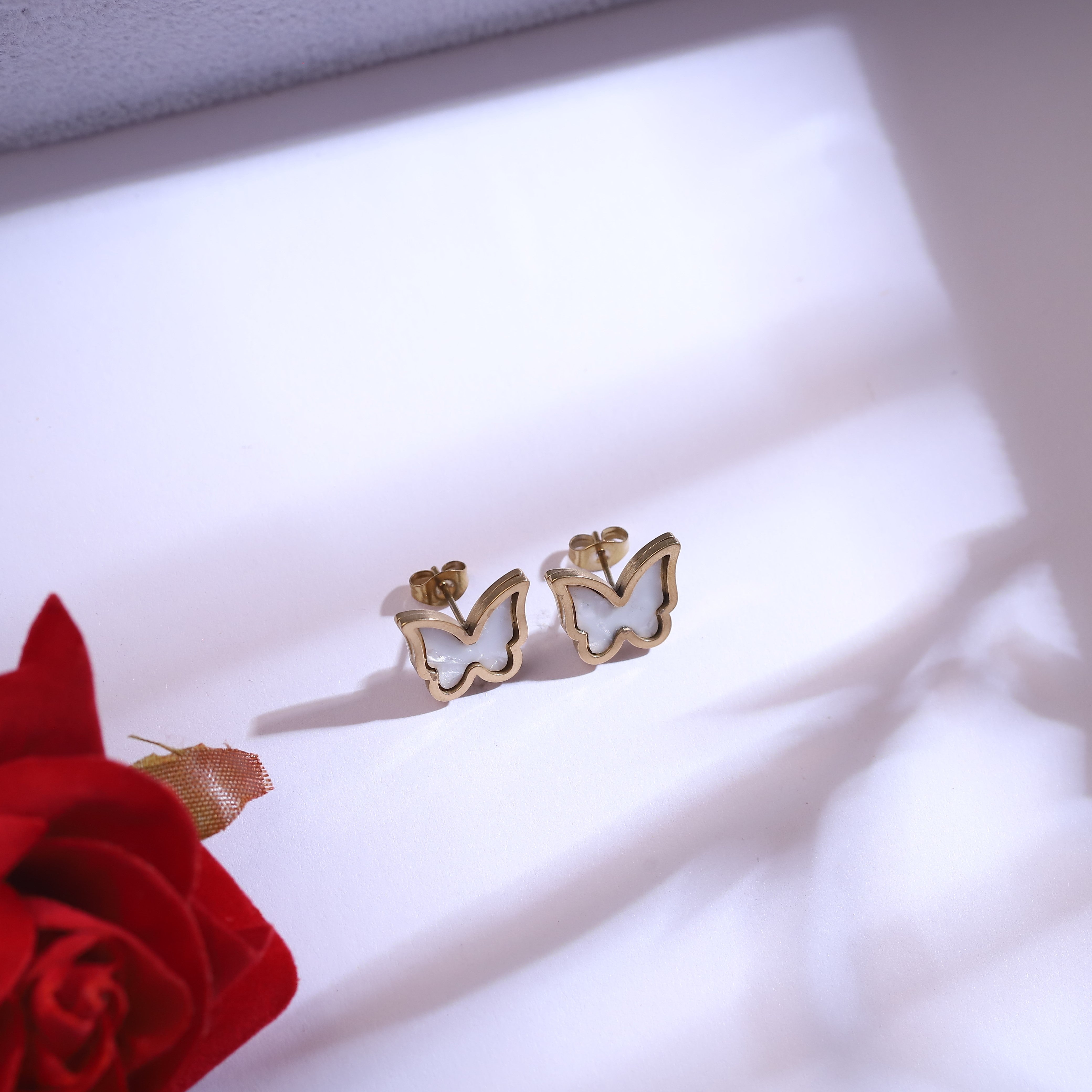 Butterfly Charm Snake Chain Stud Earrings Set – 18K Gold Plated, Anti-Tarnish, Waterproof, Everyday Minimalist Jewelry (GOLD)