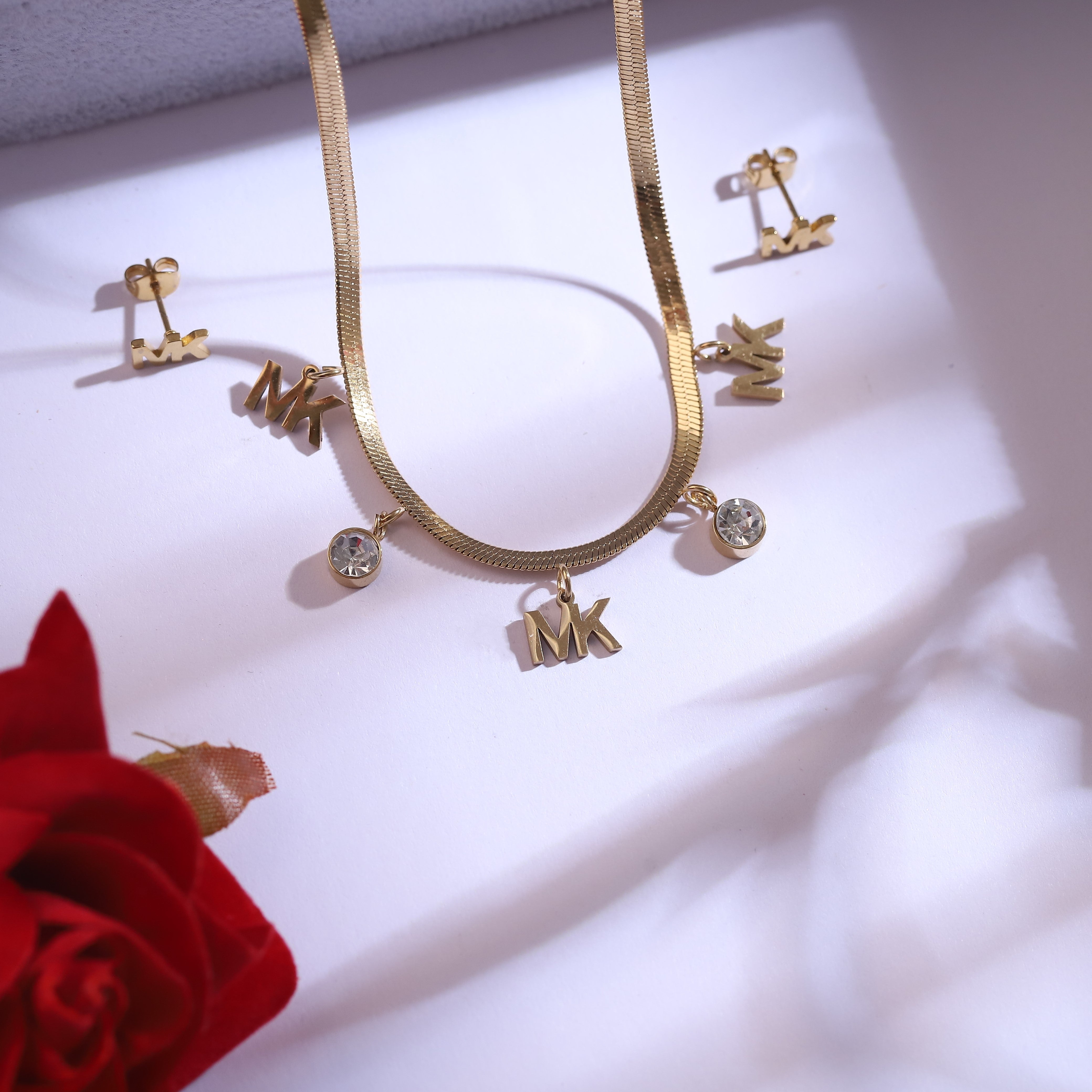 Trendy Charm Snake Chain Stud Earrings Set – 18K Gold Plated, Anti-Tarnish, Waterproof, Everyday Minimalist Jewelry (GOLD)