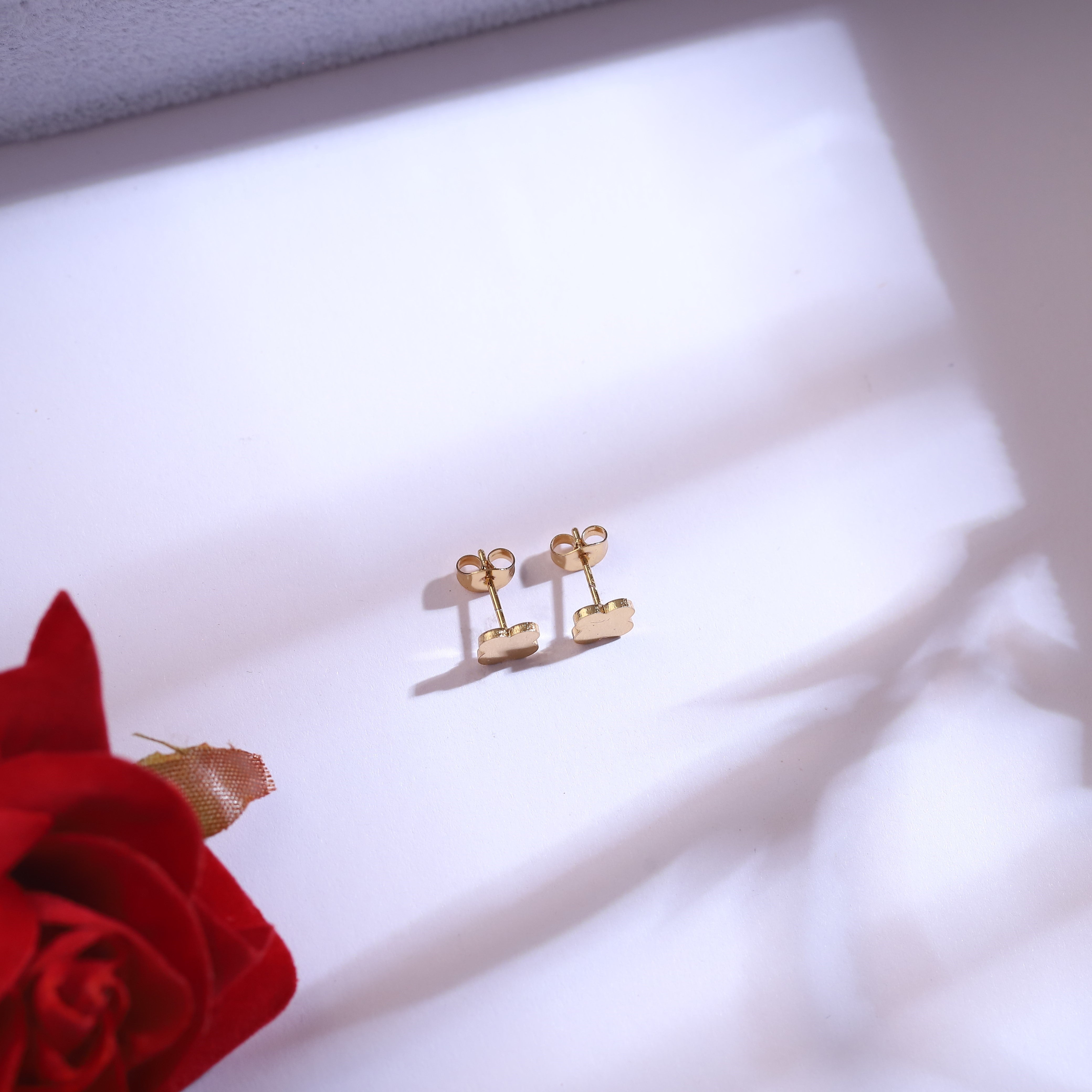 Trendy Flower Charm Snake Chain Stud Earrings Set – 18K Gold Plated, Anti-Tarnish, Waterproof, Everyday Minimalist Jewelry (GOLD)