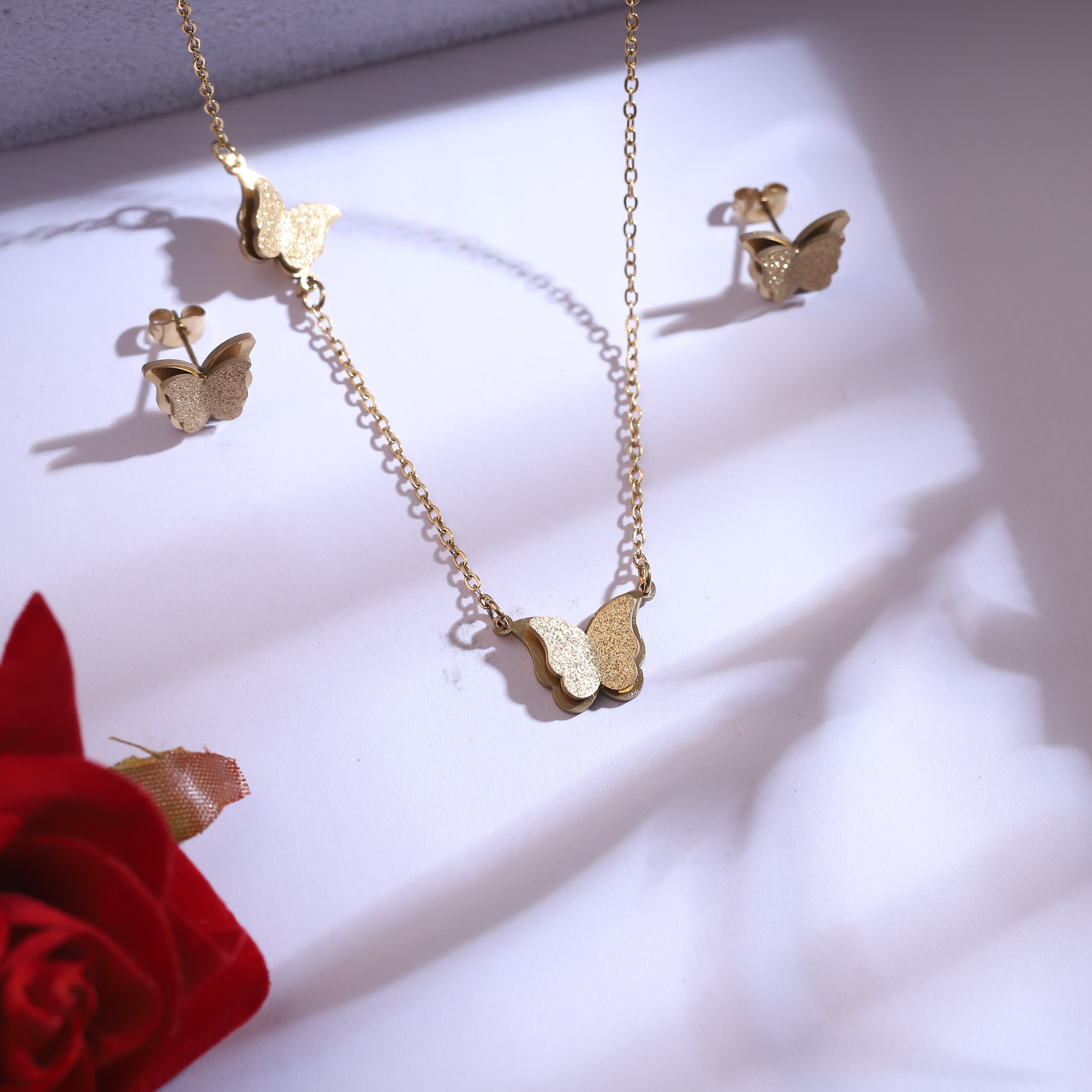 Trendy Buttterfly Charm Chain Stud Set – 18K Gold Plated, Anti-Tarnish, Waterproof, Everyday Minimalist Jewelry (GOLD)