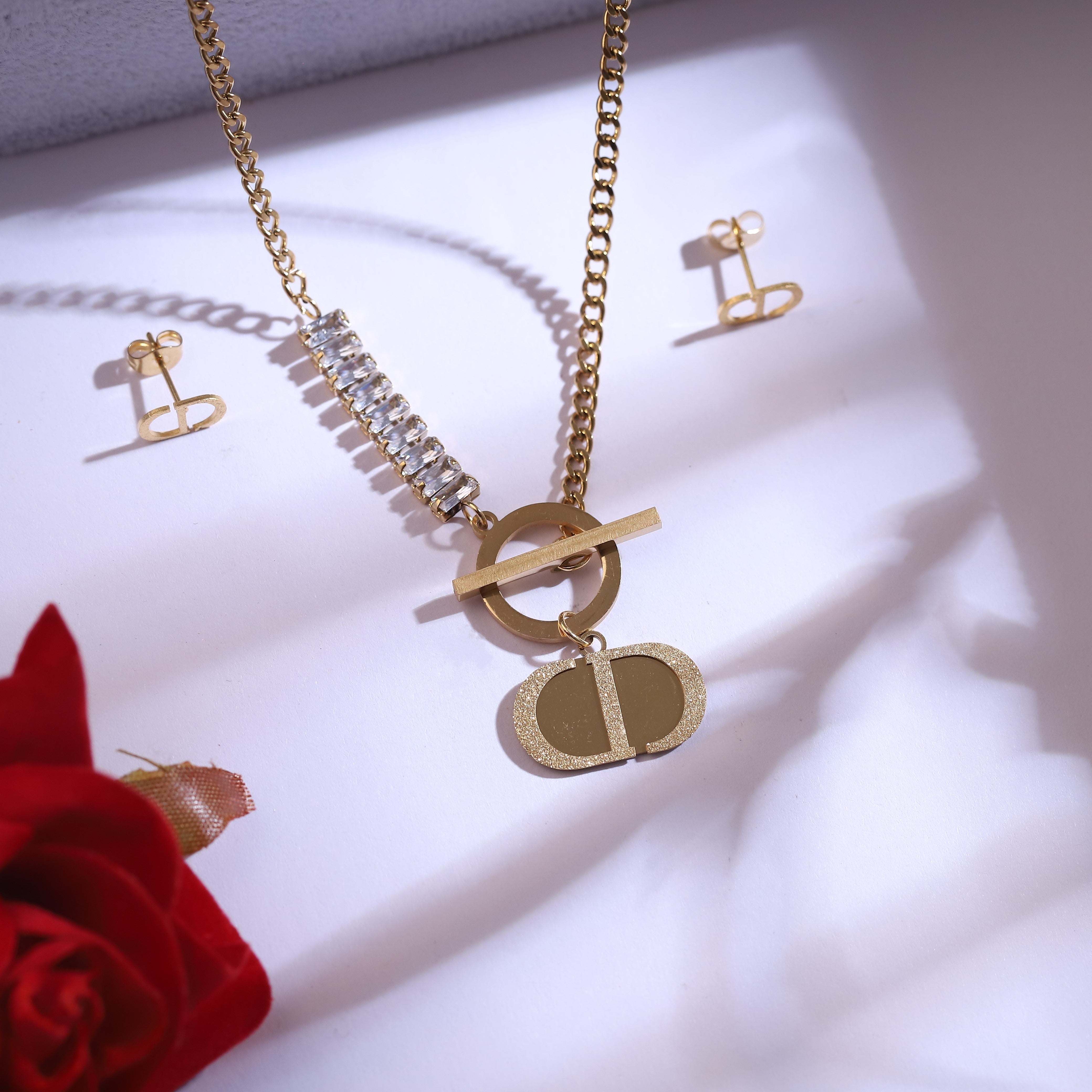 Trendy Charm Chain Stud Set – 18K Gold Plated, Anti-Tarnish, Waterproof, Everyday Minimalist Jewelry (GOLD)