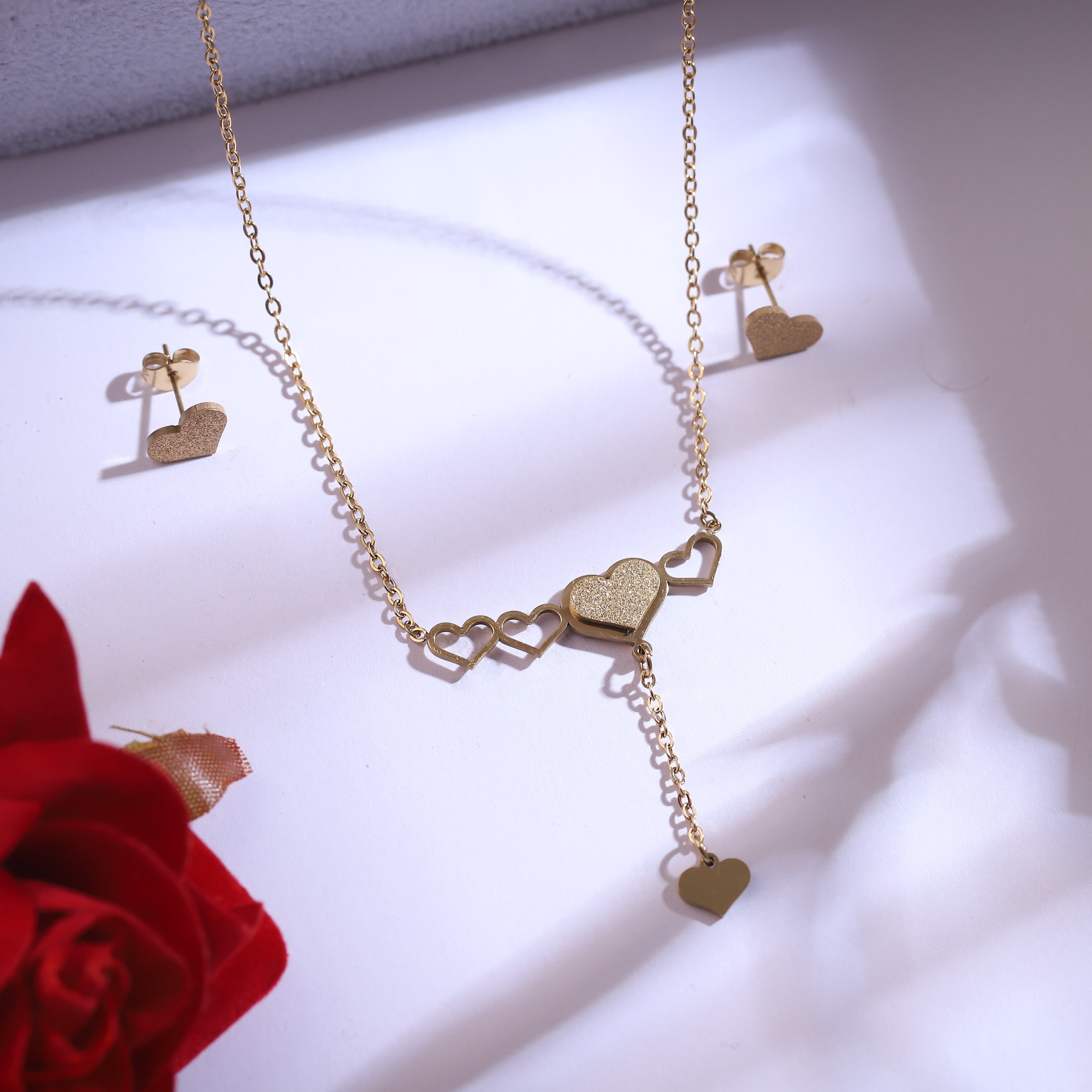 Trendy Heart Charm Chain Stud Set – 18K Gold Plated, Anti-Tarnish, Waterproof, Everyday Minimalist Jewelry (GOLD)