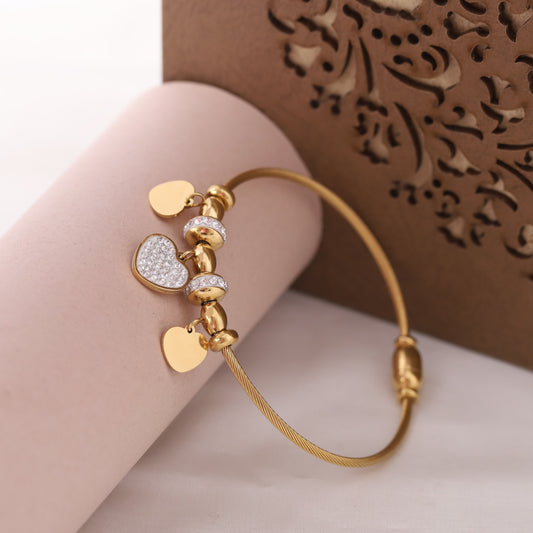 Heart Flower Gold-Plated Charm Bracelet for Women – Waterproof, Hypoallergenic, Magnetic Lock (GOLD)